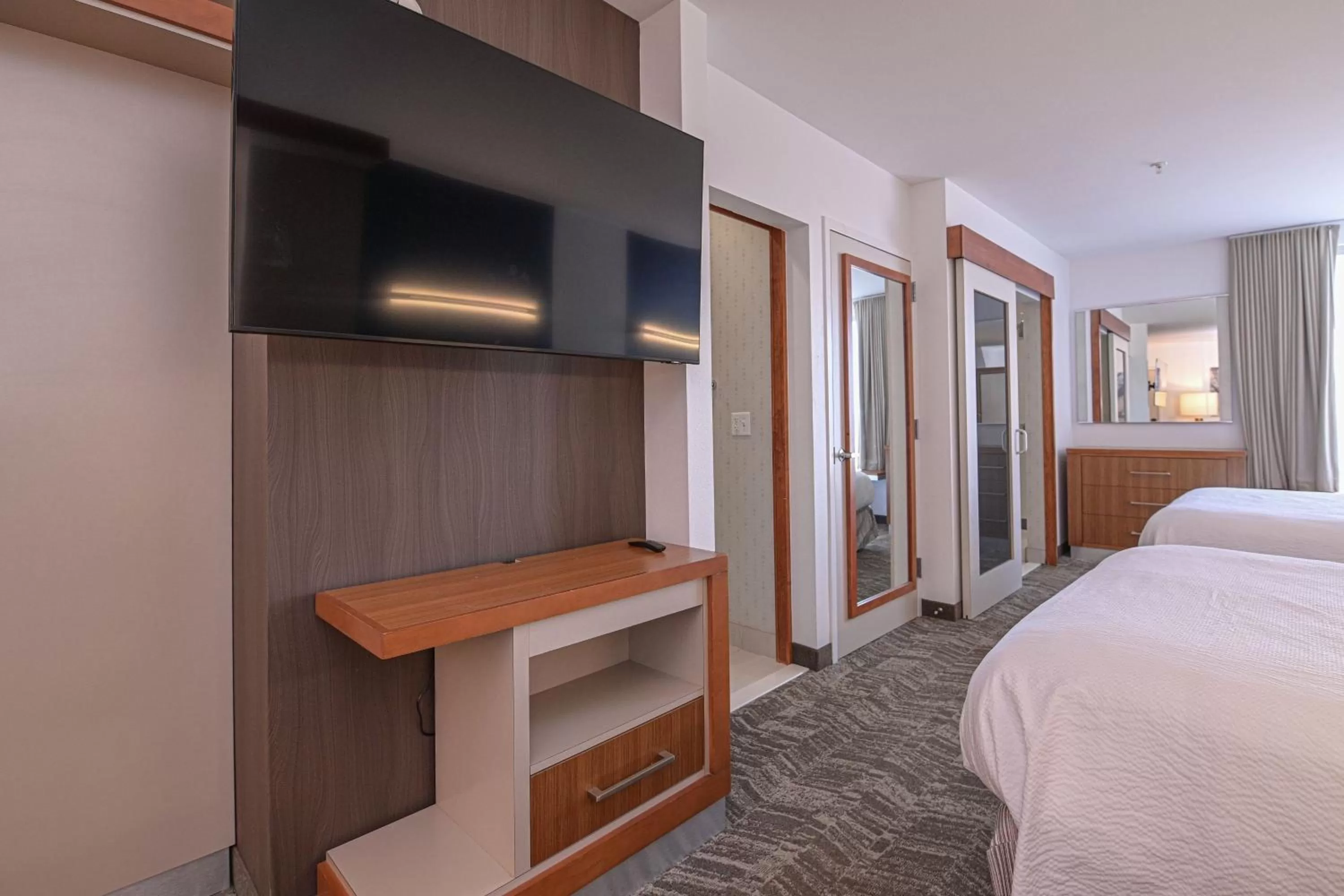 Bedroom, Bed in SpringHill Suites by Marriott Grand Forks