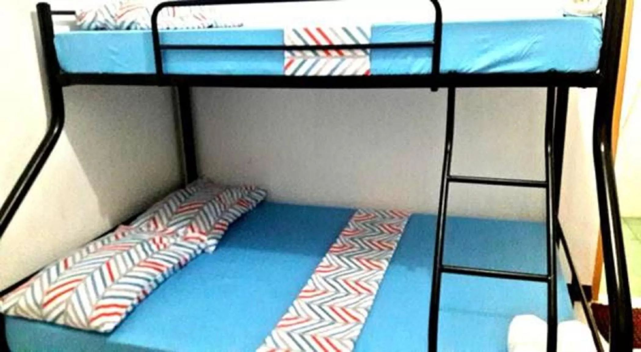 Bed in Gaea's Apartments