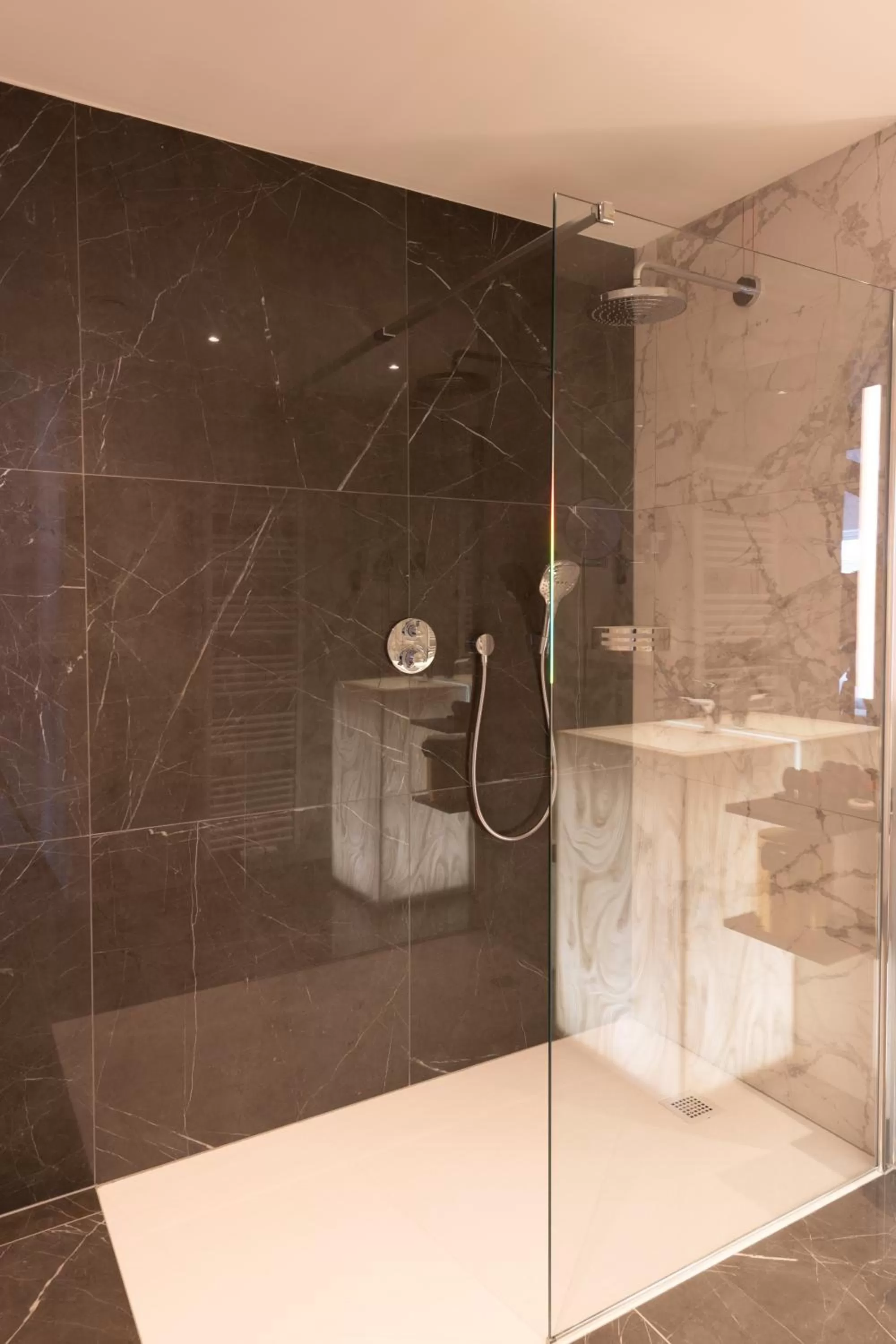 Shower in Boutique Hotel Sablon by CW Hotel Collection