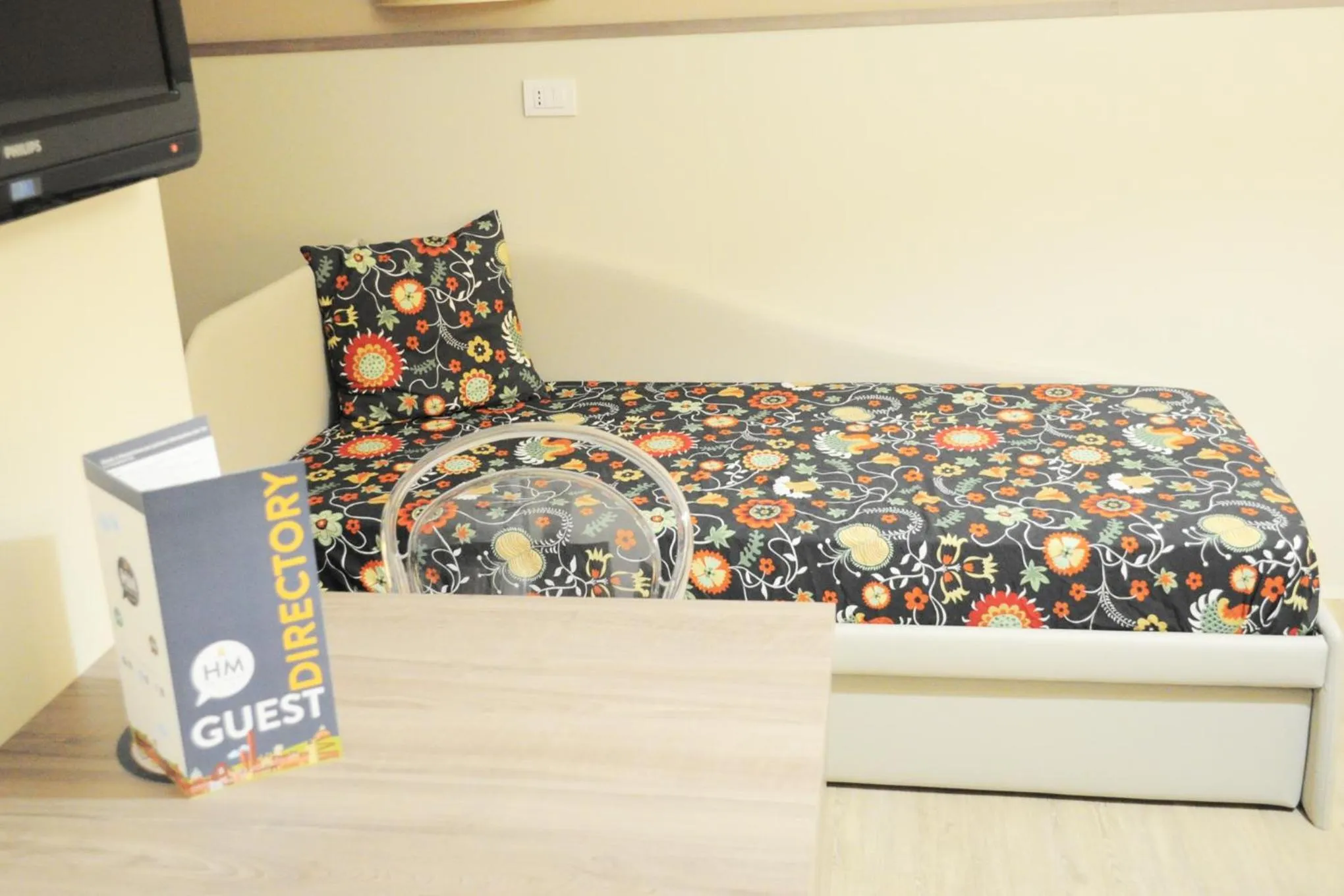 Bed in Hotel Maggiore