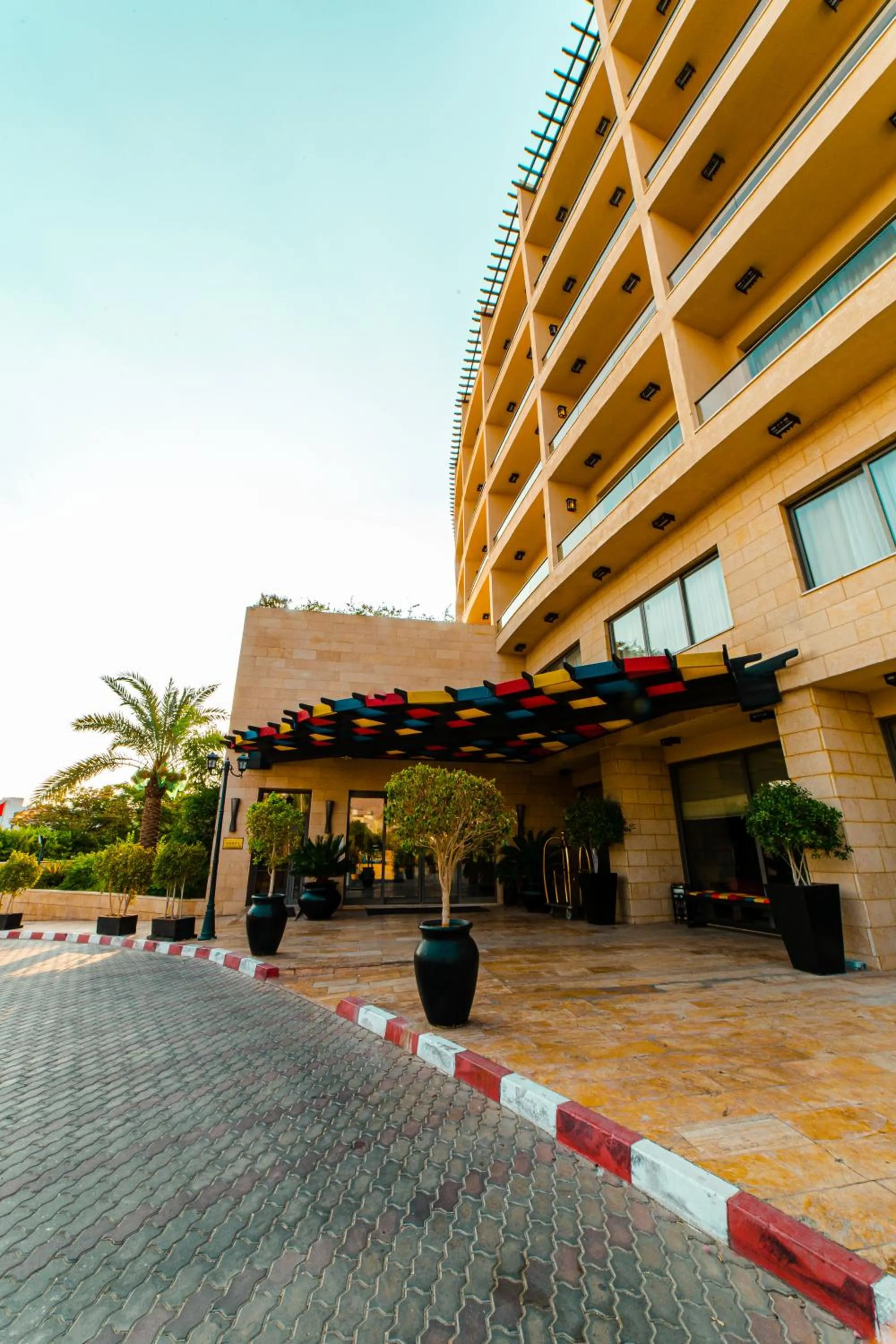 Facade/entrance in Oryx Hotel Aqaba