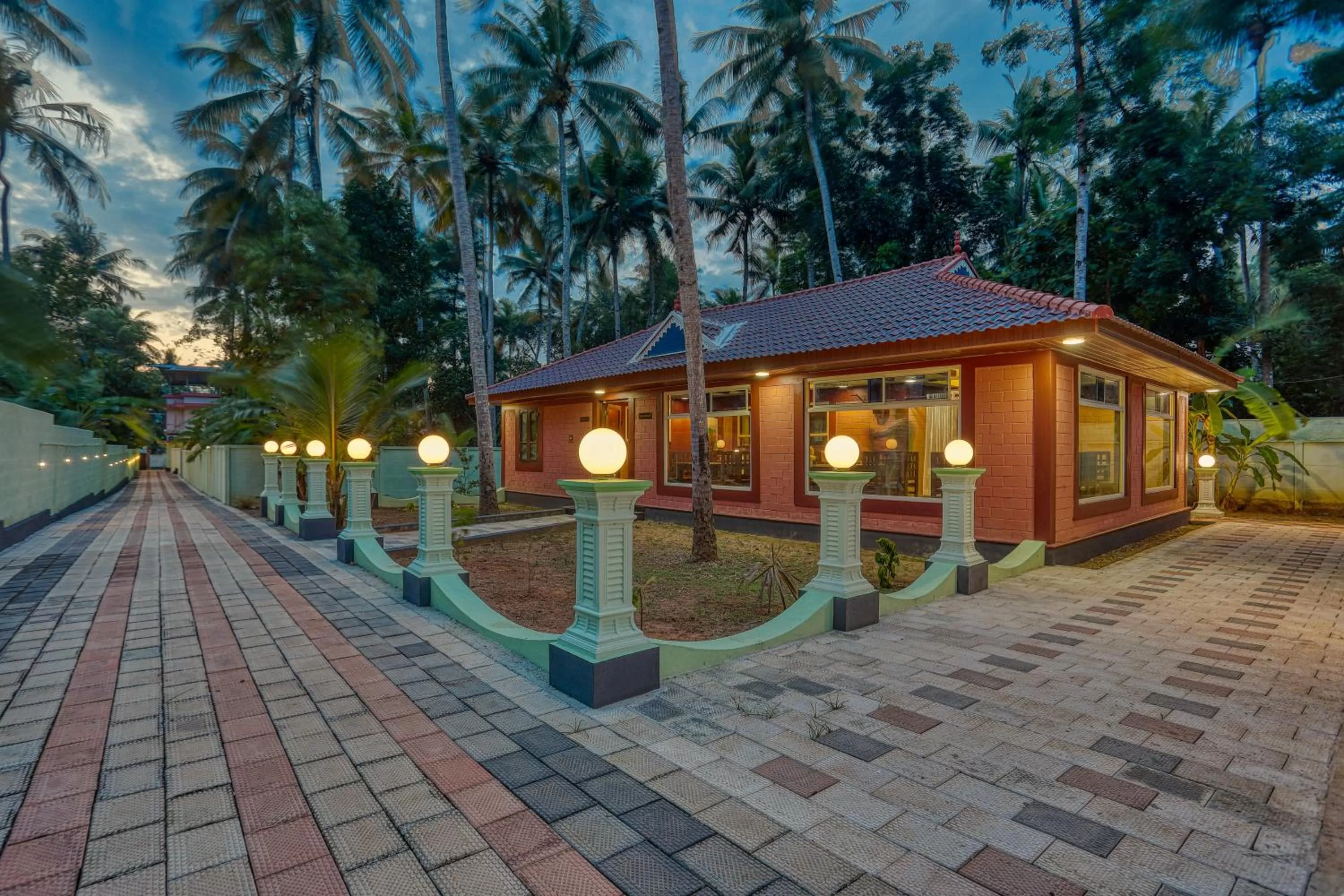Property building in LEISURE VALLEY BEACH RESORT