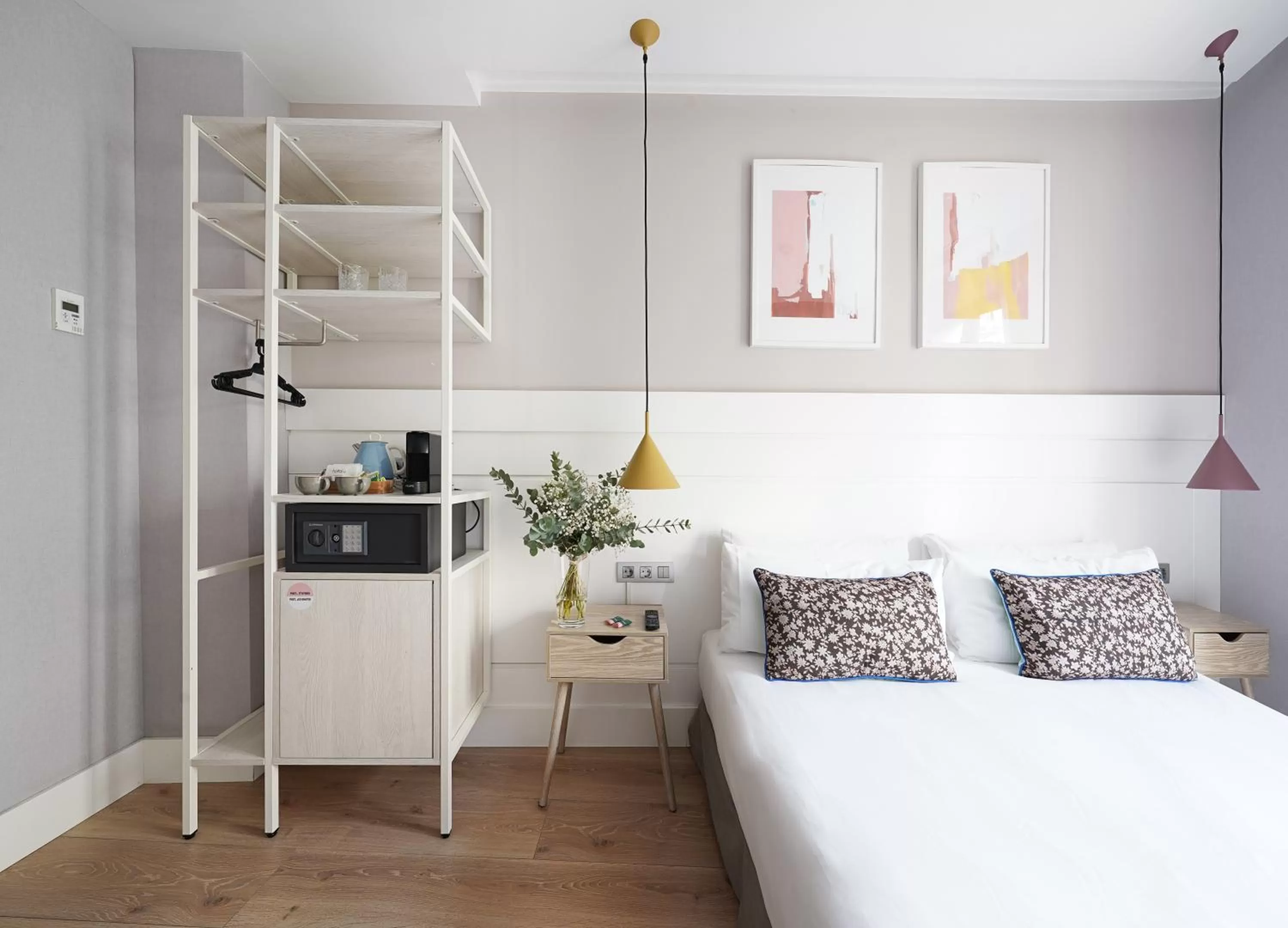 Bed in Numa Barcelona Brio