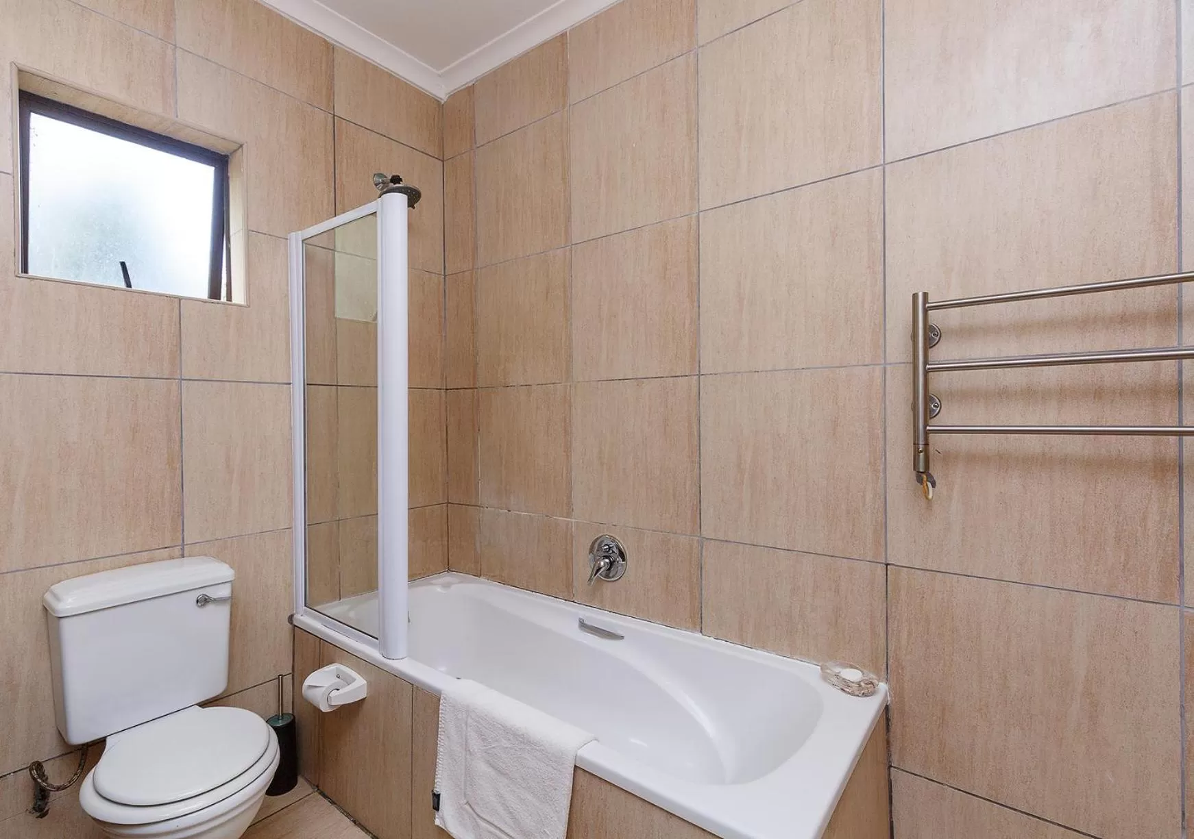 Bathroom in My Den Beachfront B&B and Self-Catering