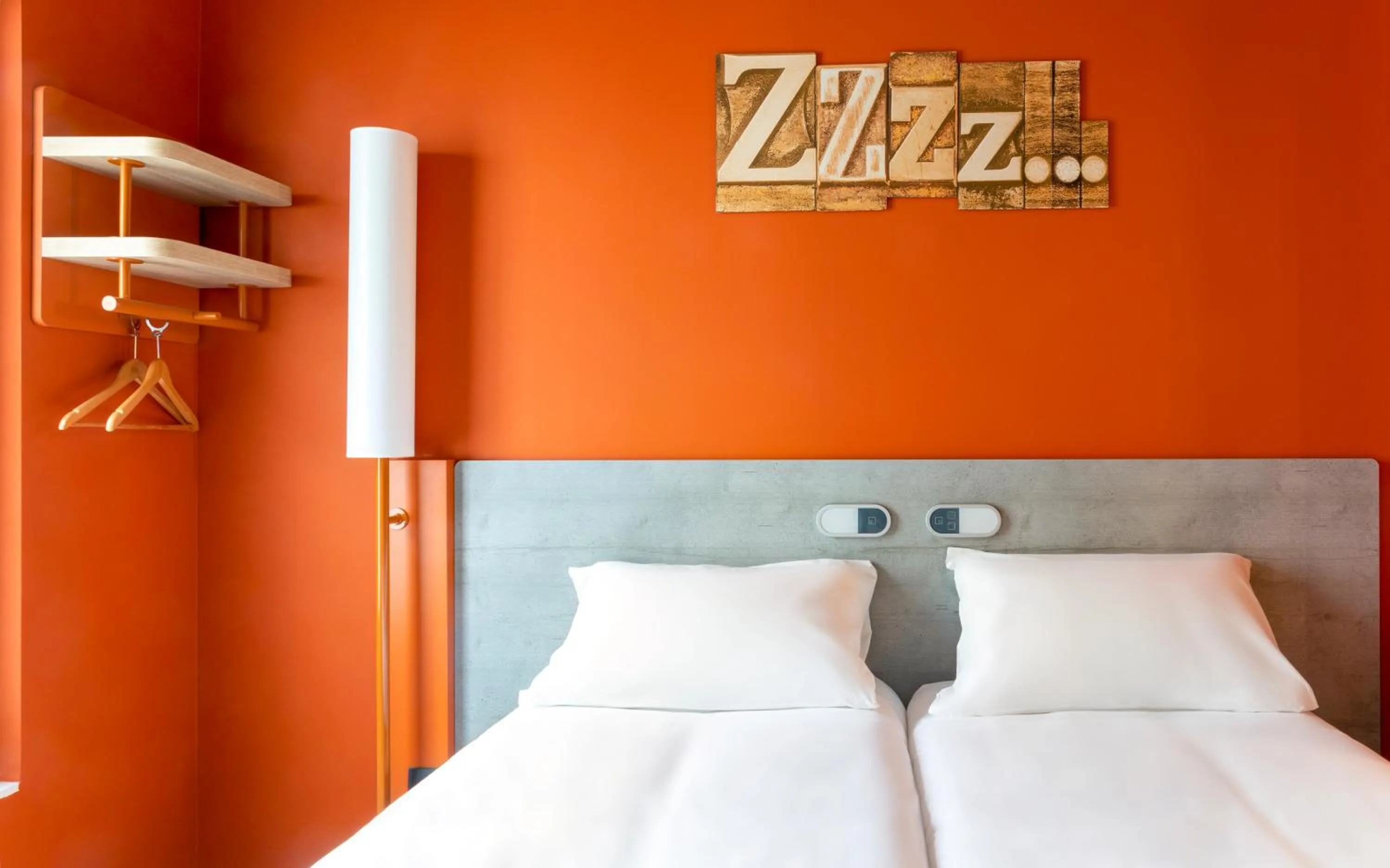 Bed in Ibis Budget Bilbao City