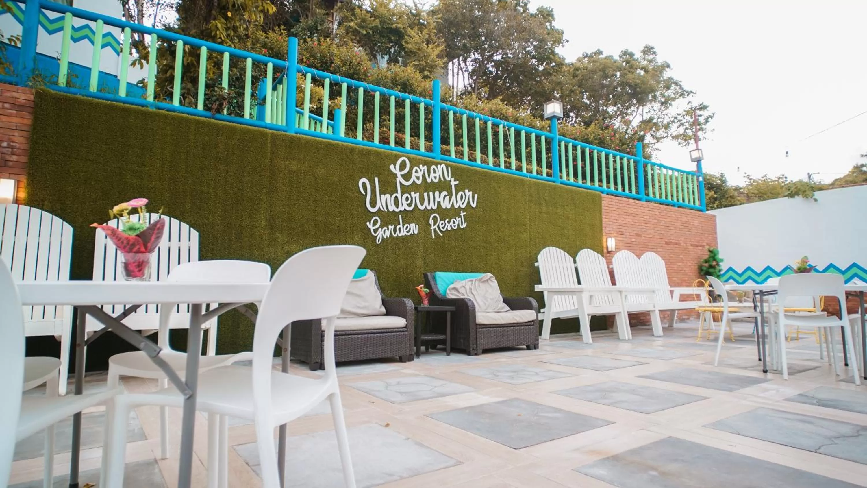 Restaurant/places to eat in Coron Underwater Garden Resort