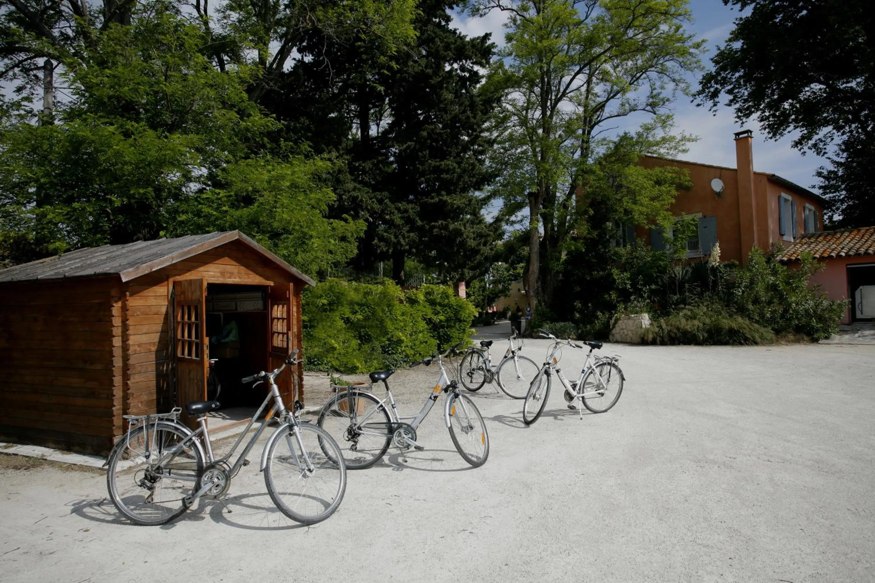 Cycling in Logis Hotel la Ferme