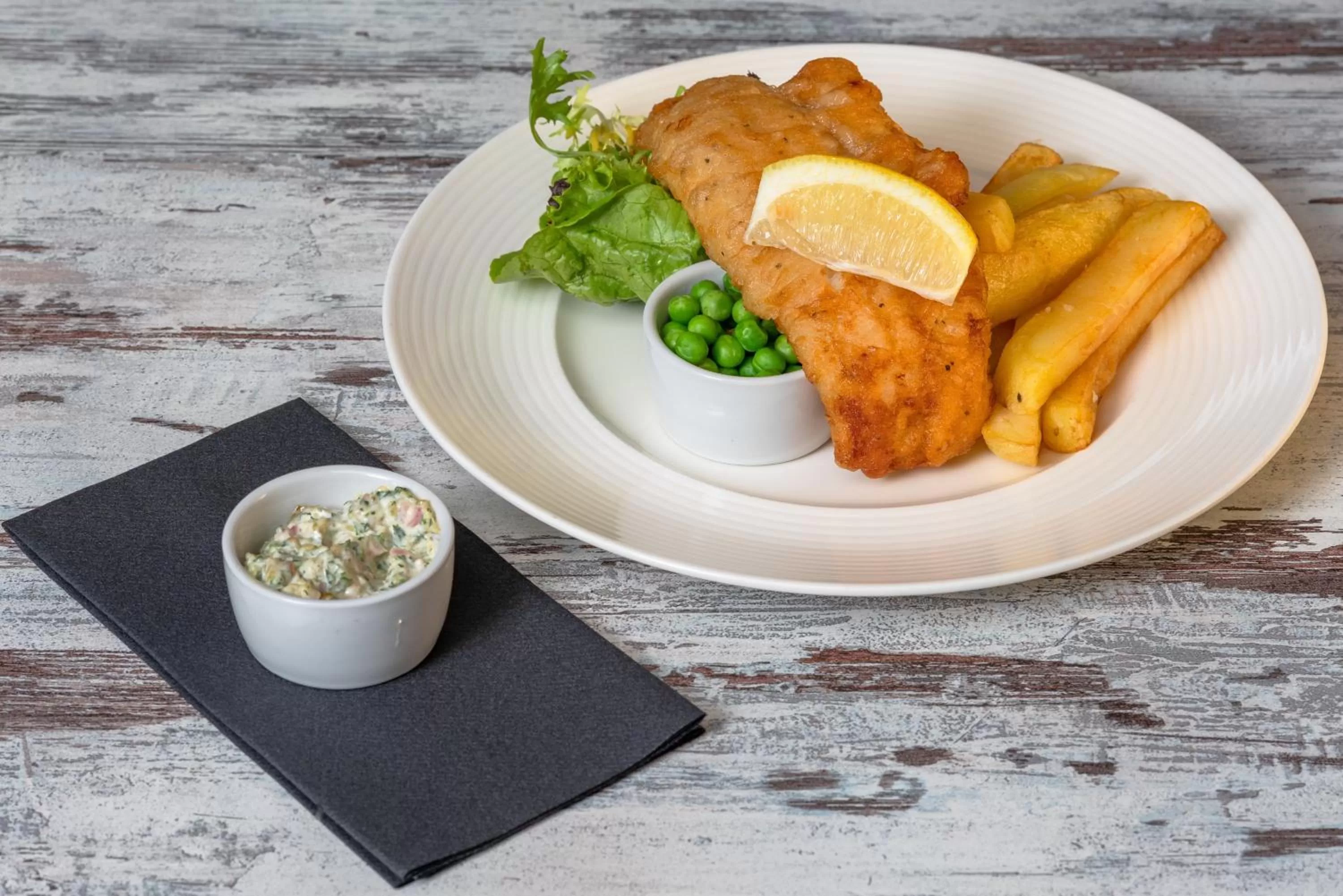 Food and drinks in Carlton Hotel