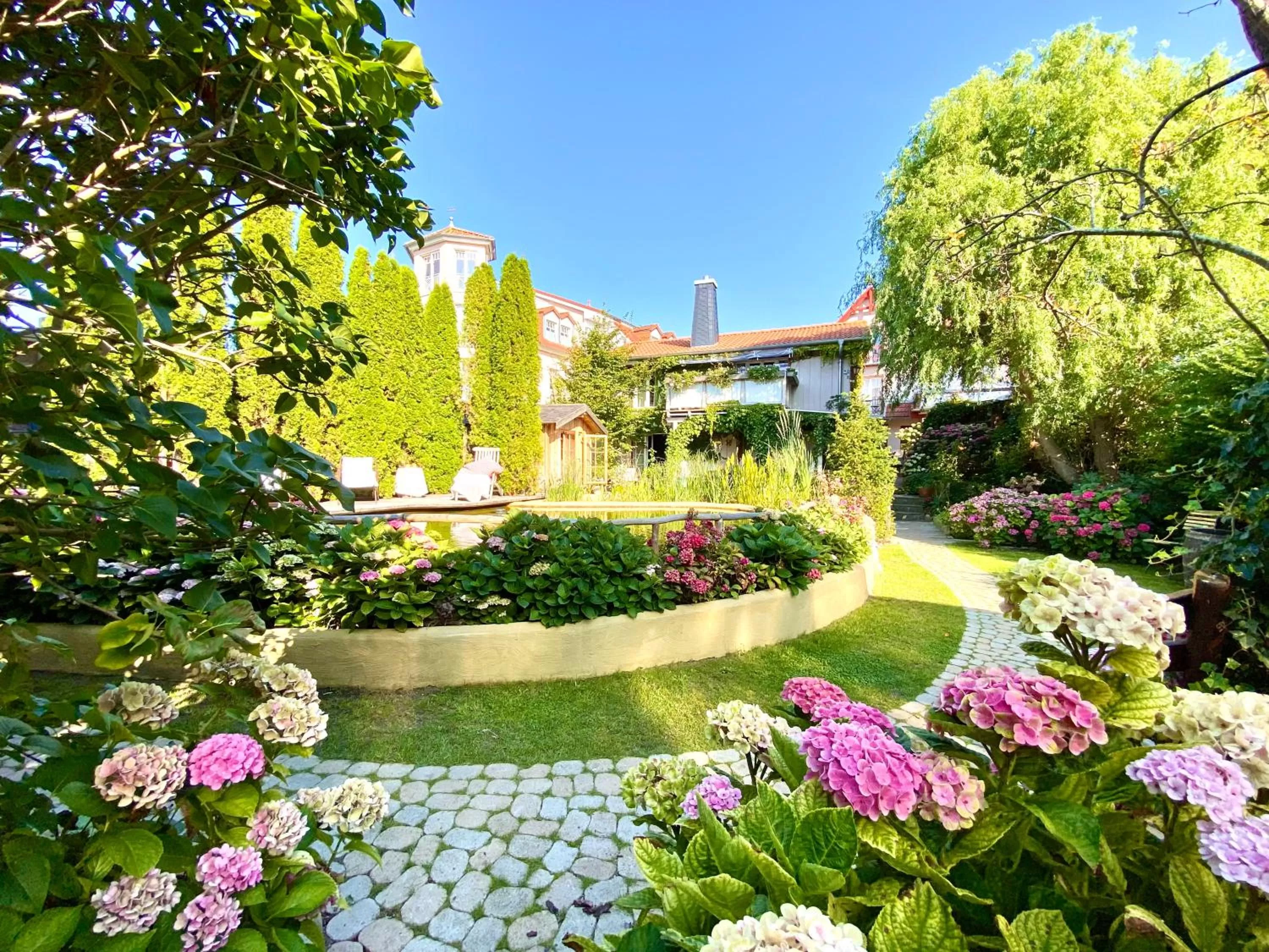 Garden in Weißt Du noch - Gästehäuser & Suiten