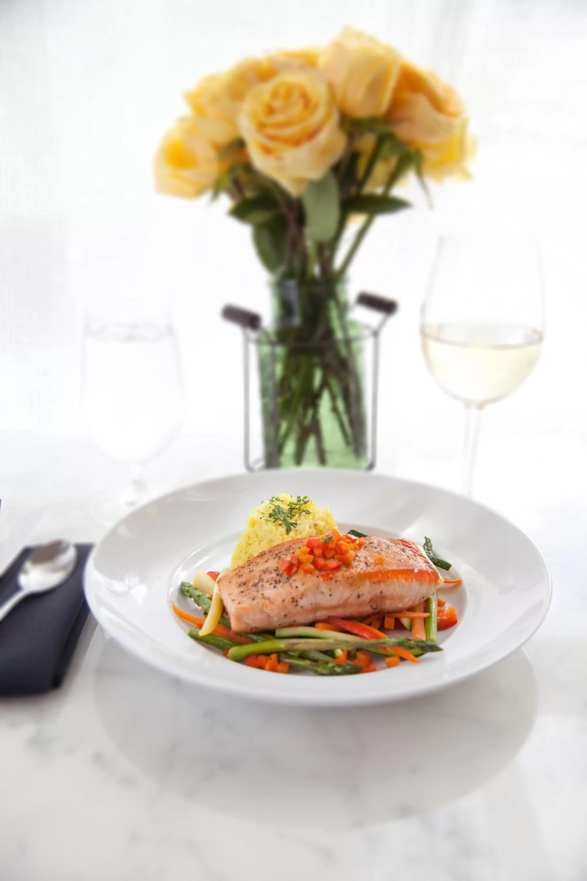 Restaurant/places to eat in Courtyard by Marriott Seattle Bellevue/Downtown