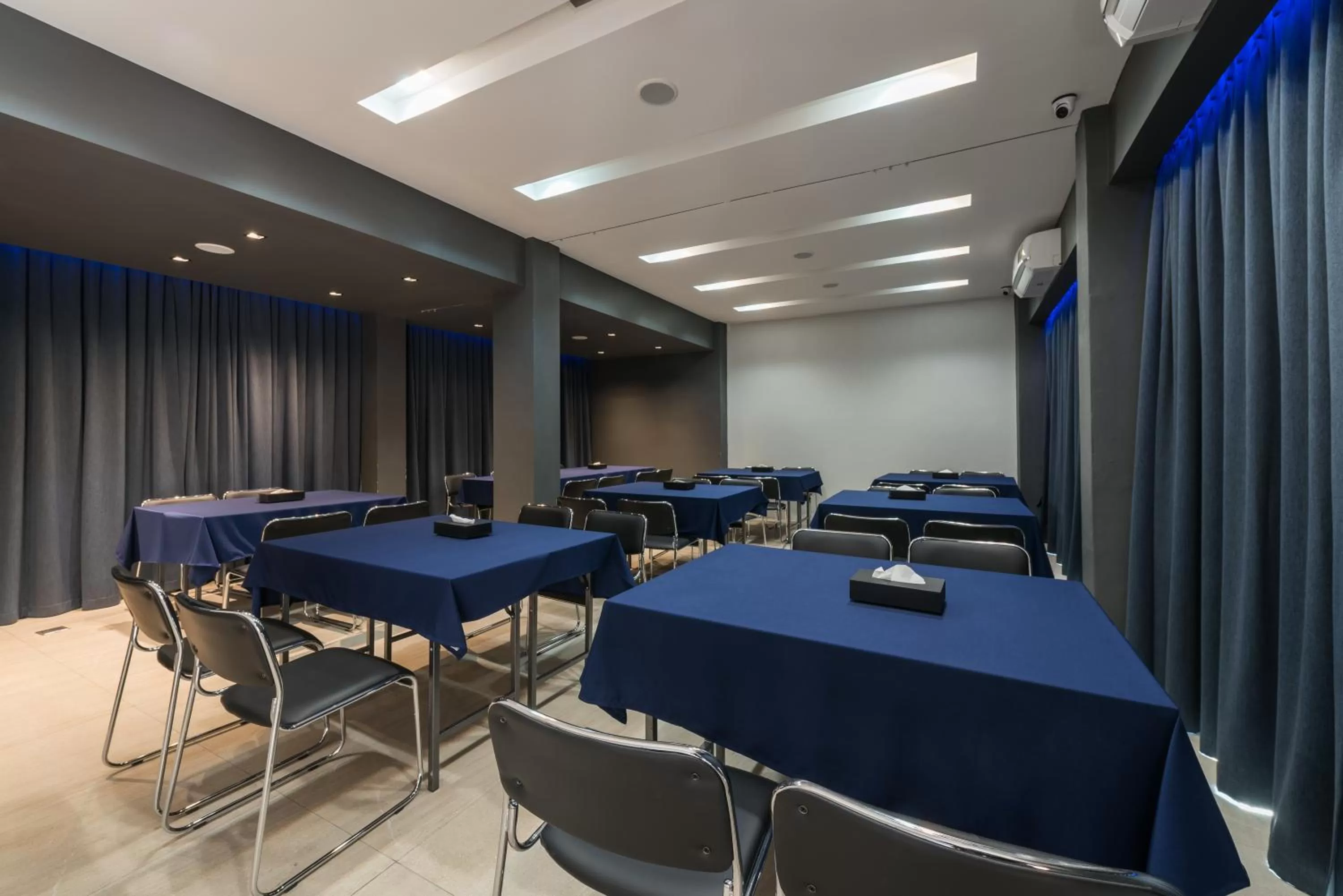 Meeting/conference room in L Nimman