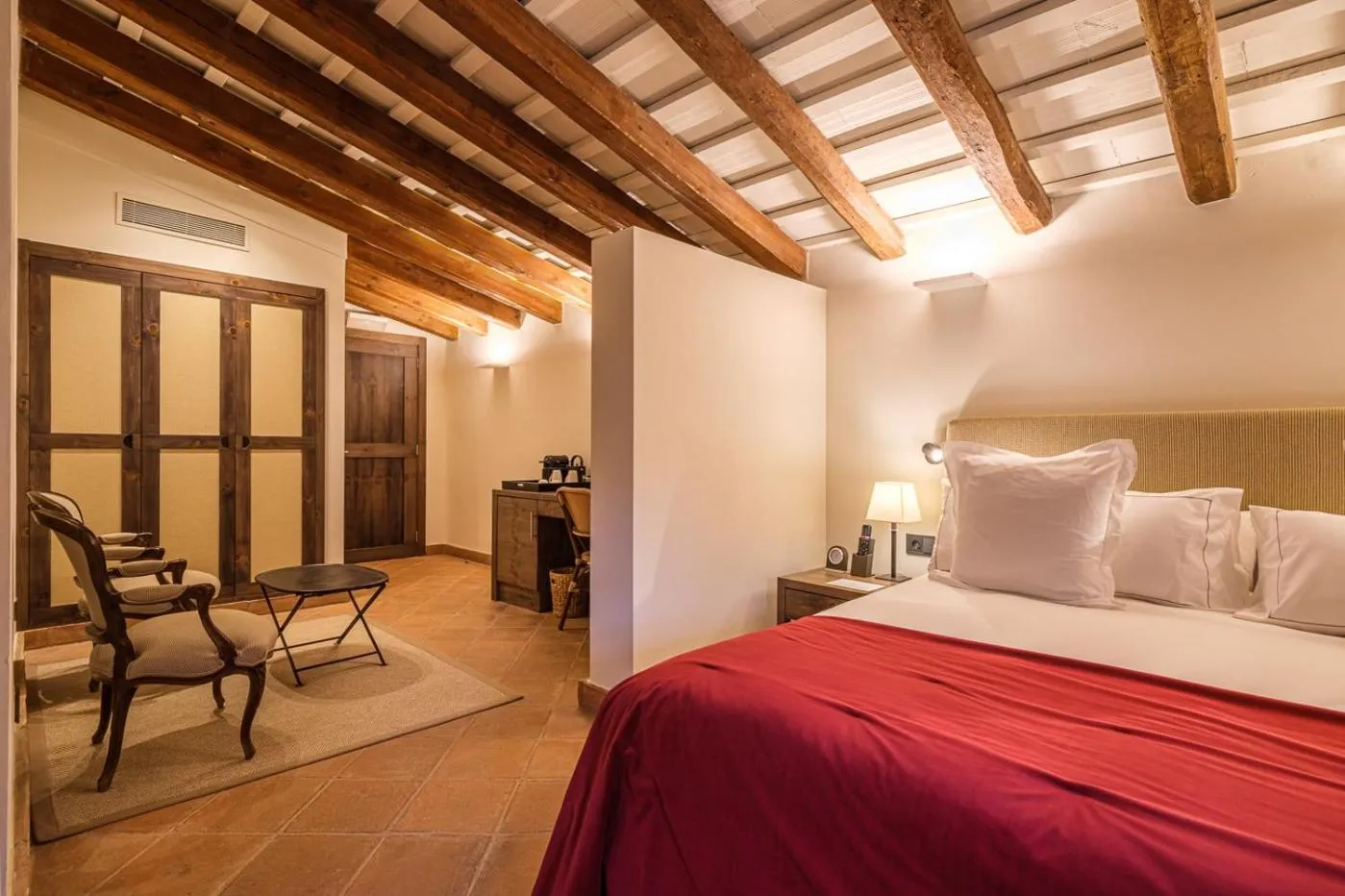 Bed in Hotel Mas La Boella