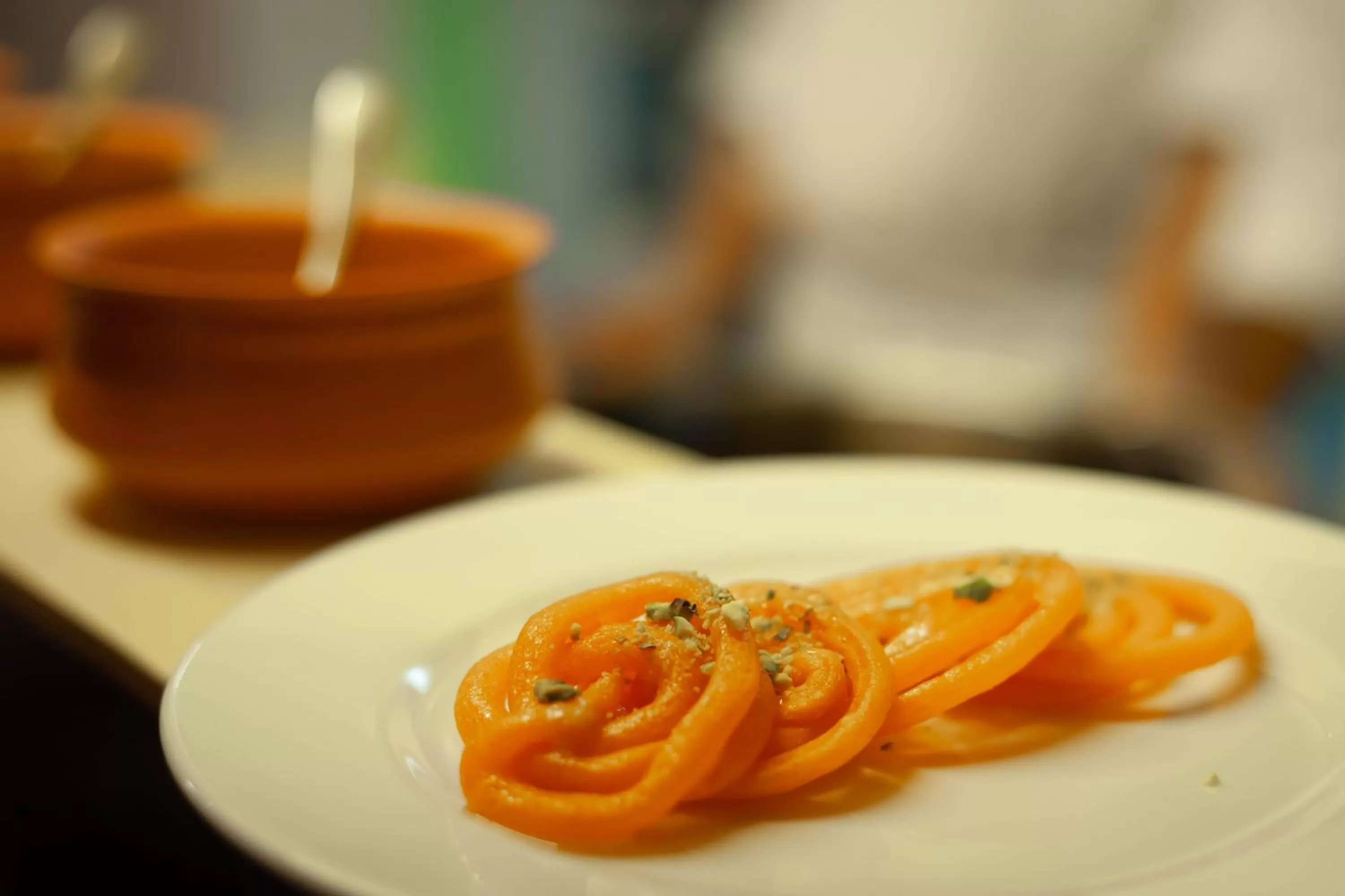 Restaurant/places to eat in Sunday Hotel Holiday international Dubai