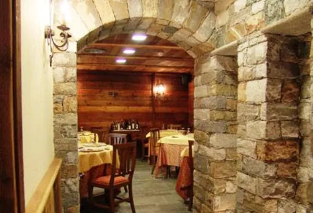 Restaurant/places to eat in Hotel Maison Saint Jean