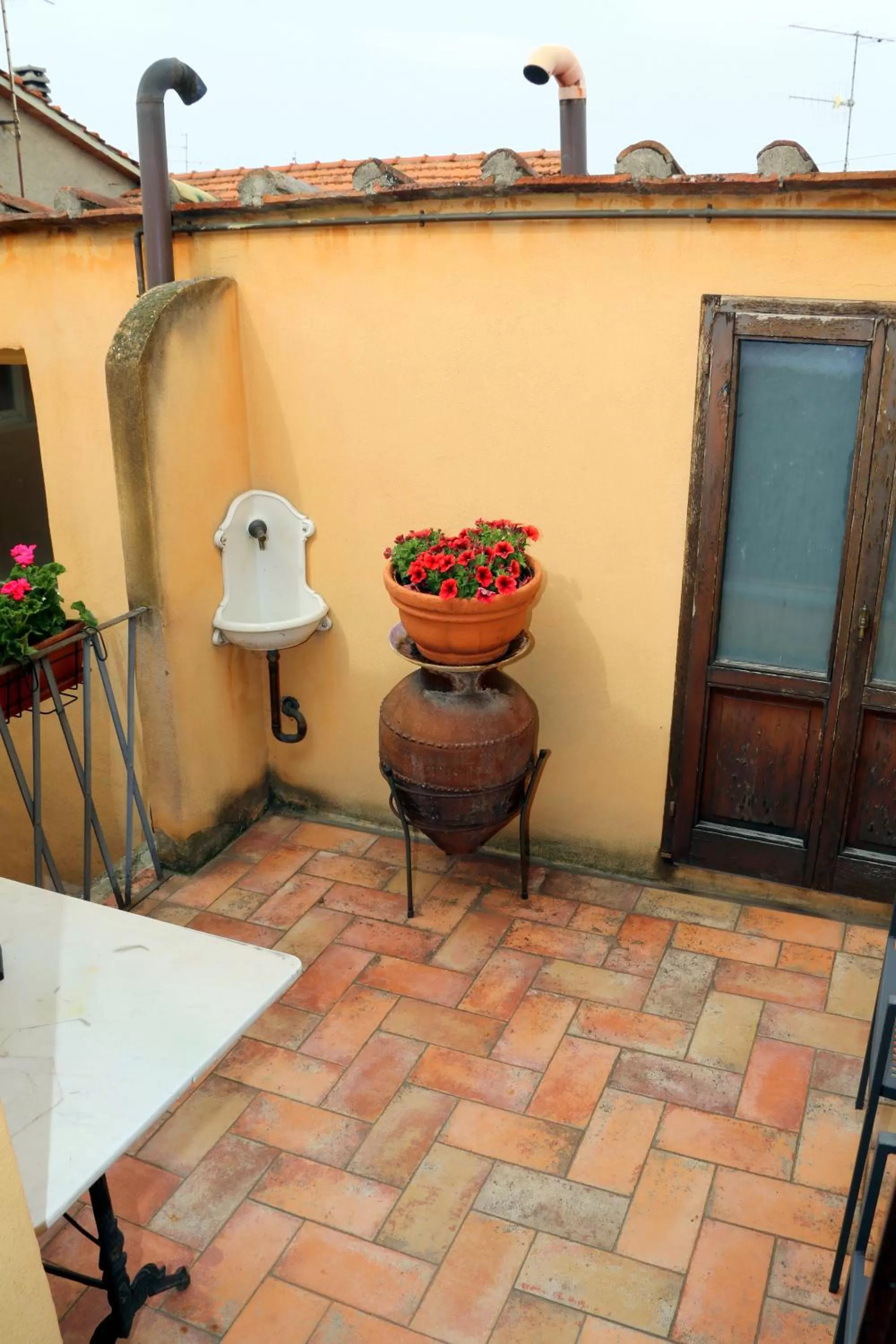 Balcony/Terrace in Locanda Guidi