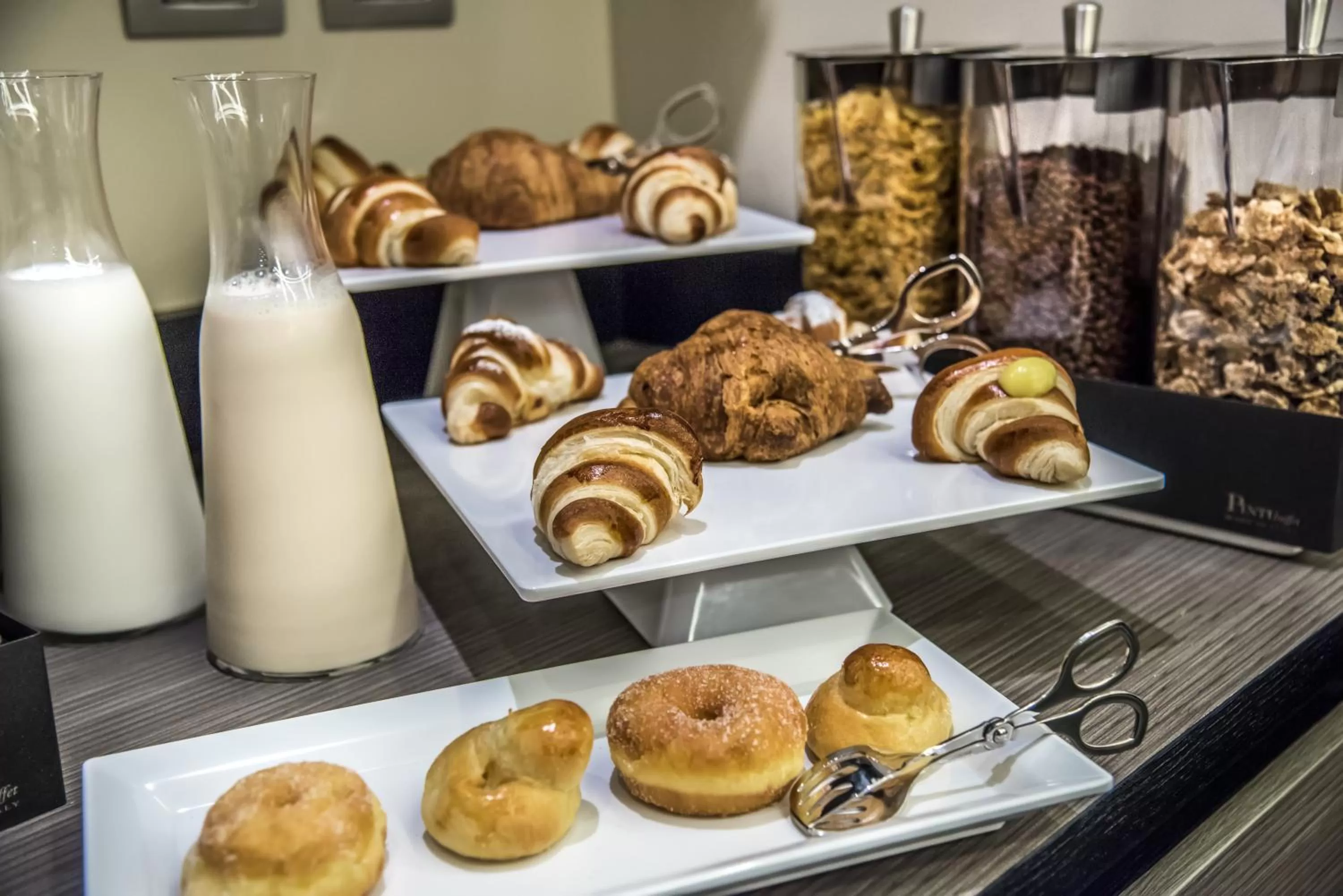 Buffet breakfast in Hotel Matilde - Lifestyle Hotel