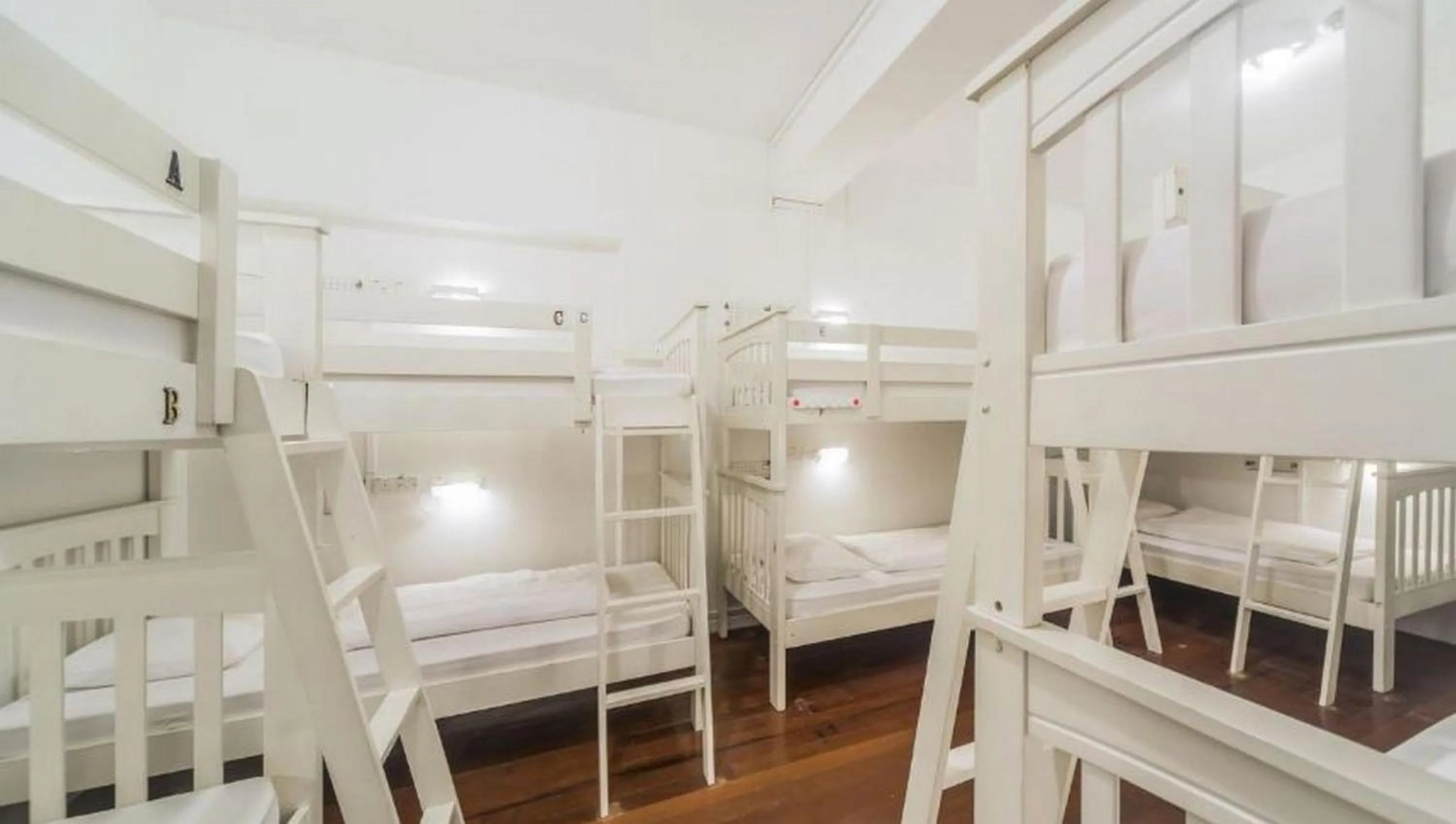 bunk bed, Bed in BEAT Arts Hostel at Chinatown