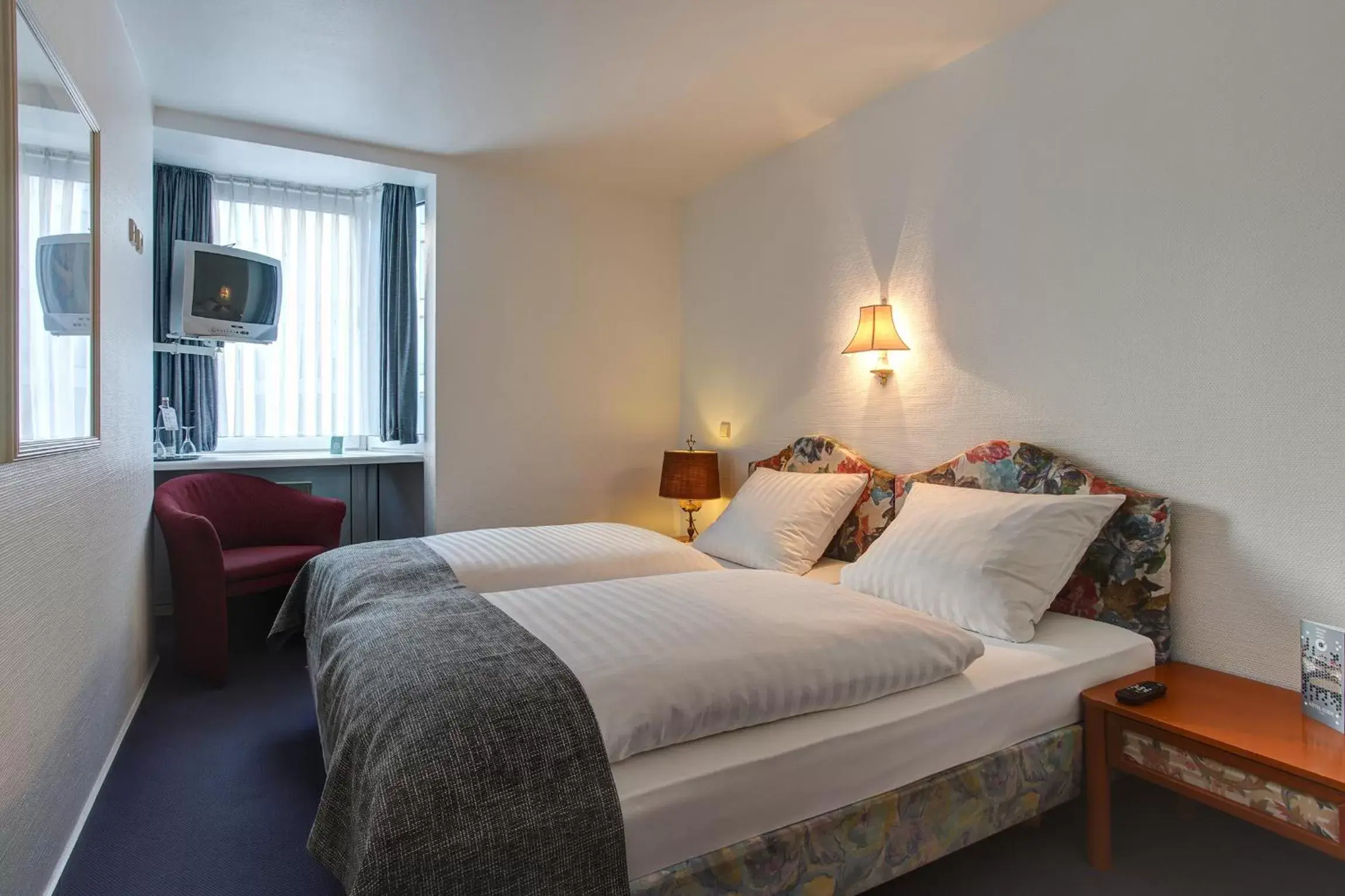 Double Room in Centro Hotel Arde Köln City, Trademark Collection by Wyndham Double Room in Centro Hotel Arde Köln City, Trademark Collection by Wyndham