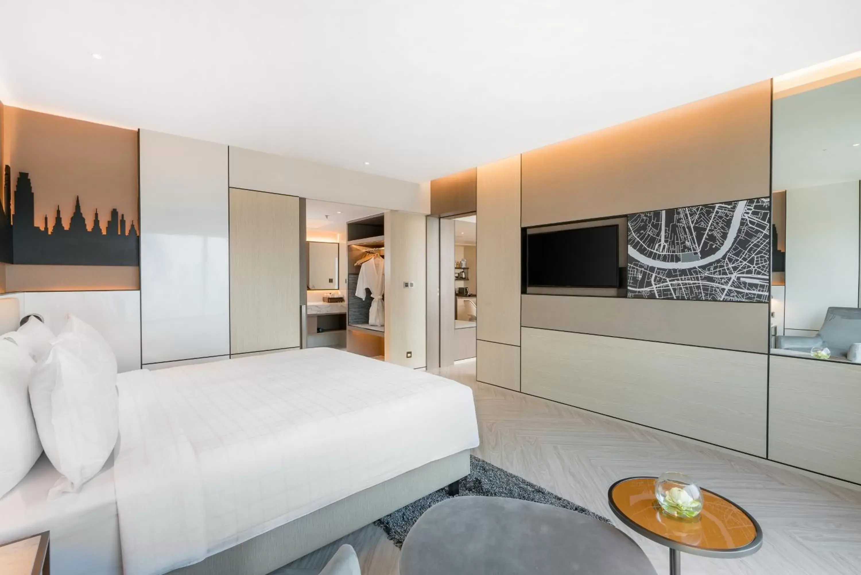 Executive Suite - single occupancy in Pathumwan Princess Hotel - SHA Extra Plus Certified Executive Suite - single occupancy in Pathumwan Princess Hotel - SHA Extra Plus Certified