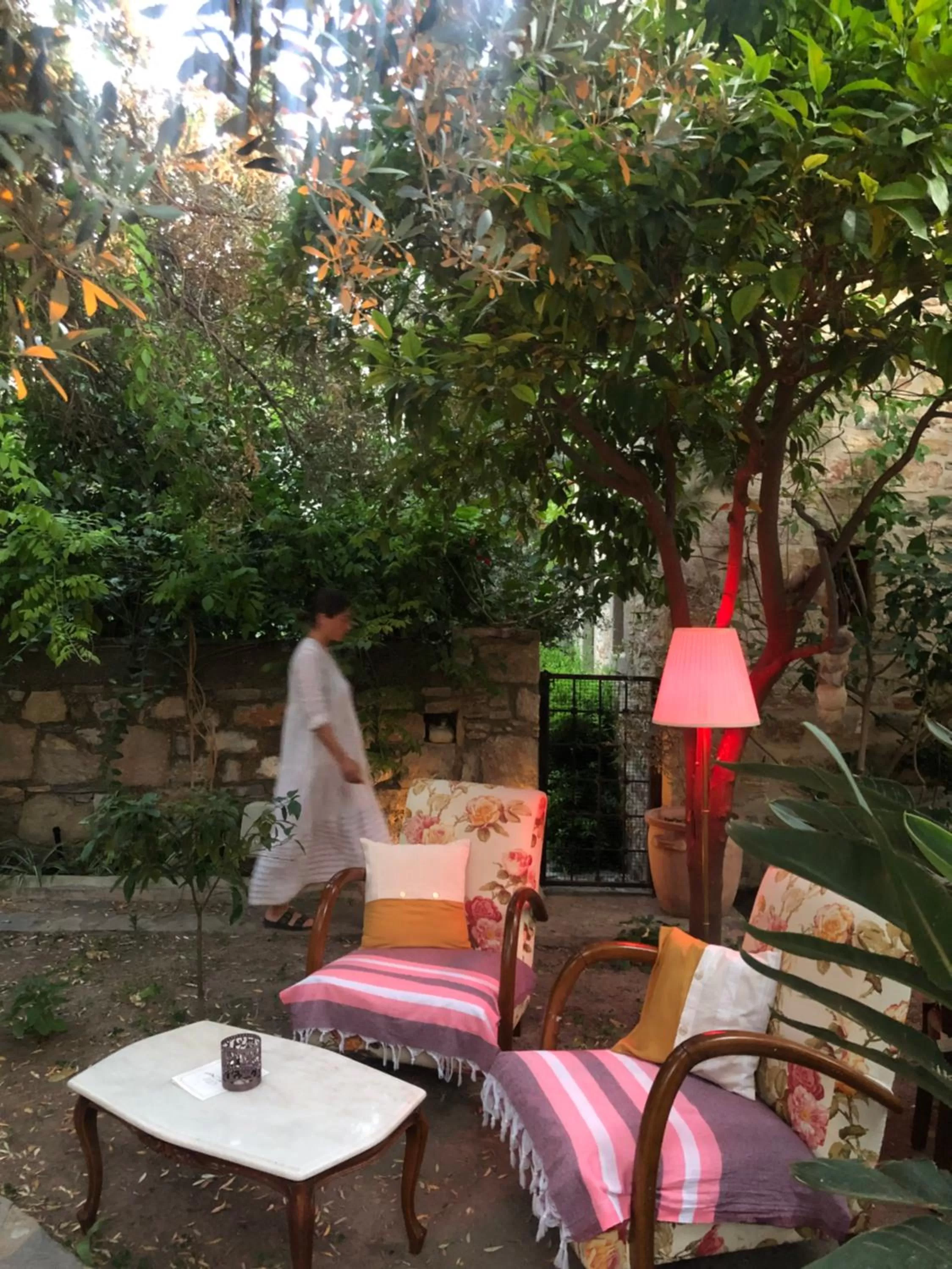 Evening entertainment in Ha La Bodrum