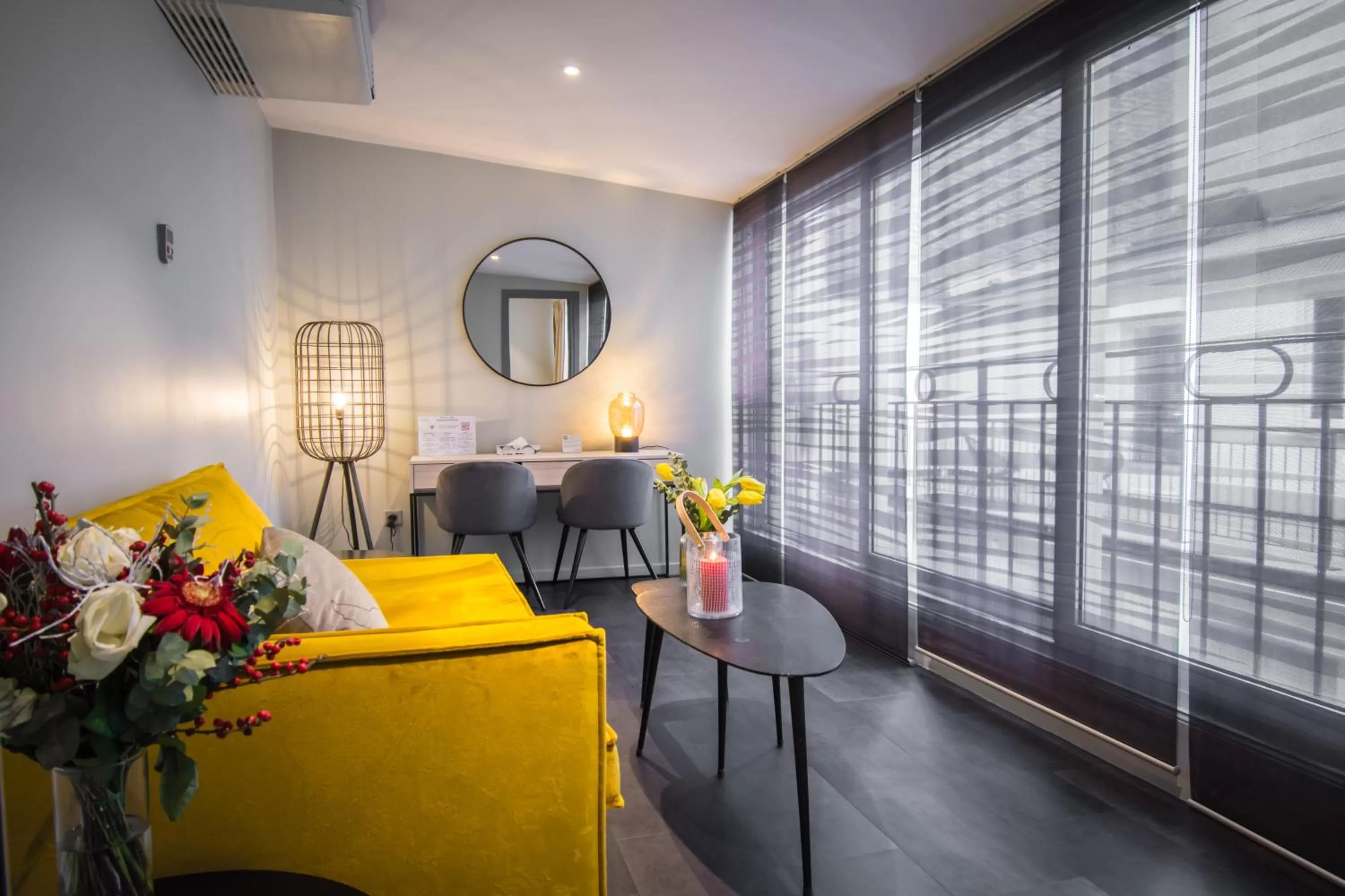 Living room in Hôtel Couvent du Franciscain Centre ville