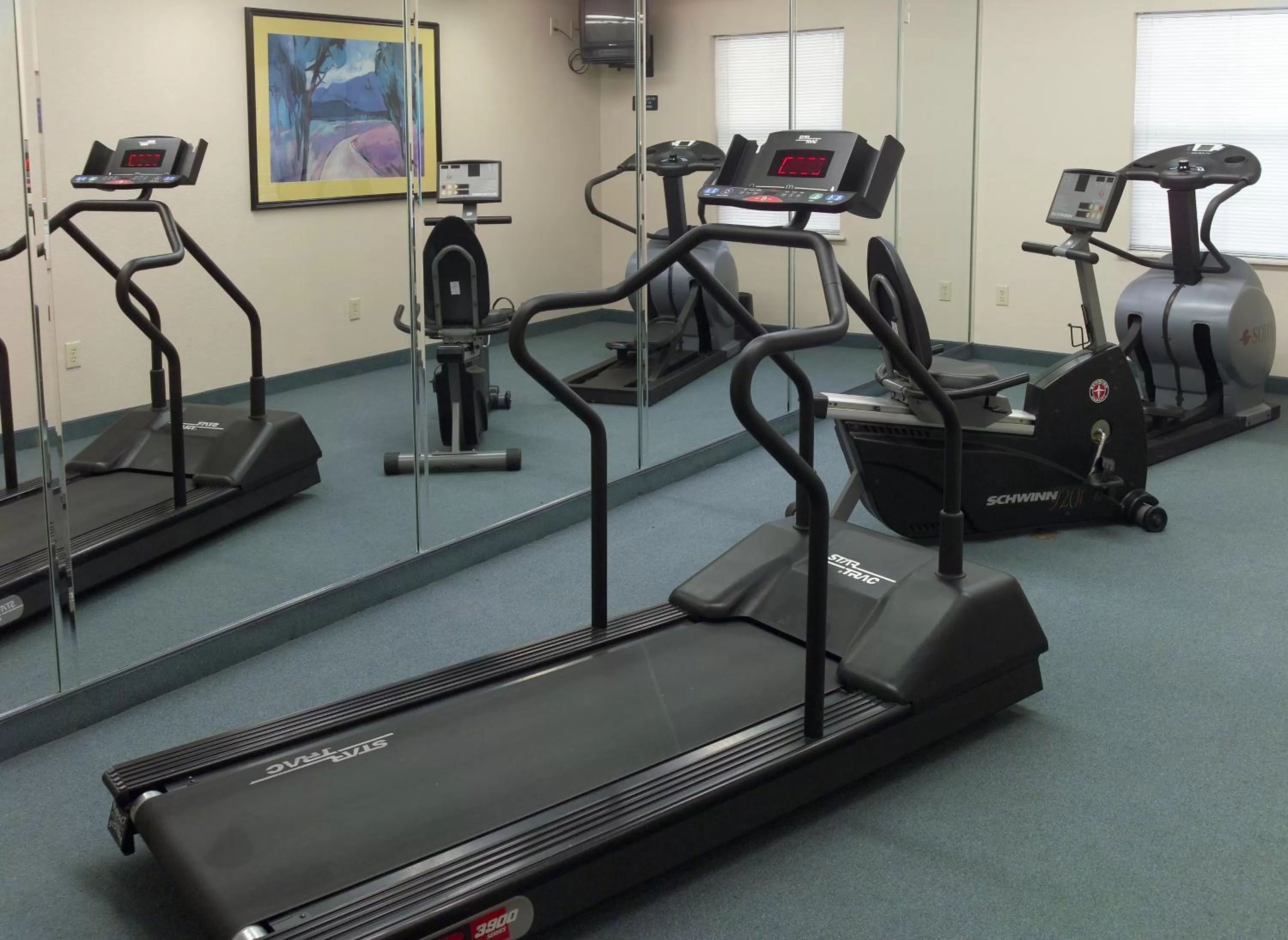 Fitness centre/facilities in Extended Stay America Suites - Wichita - East