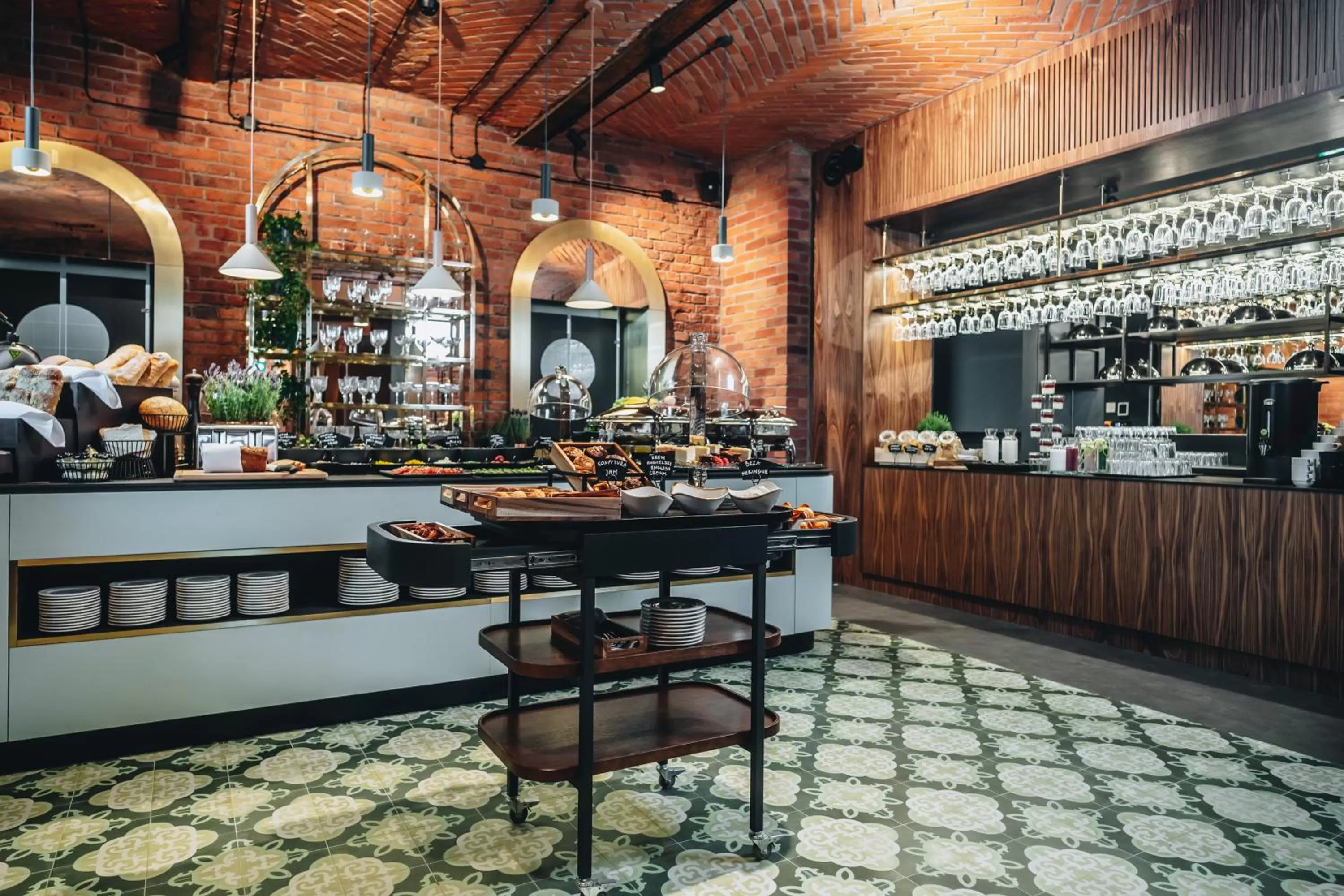 Breakfast in Hotel Altus Palace - Destigo Hotels