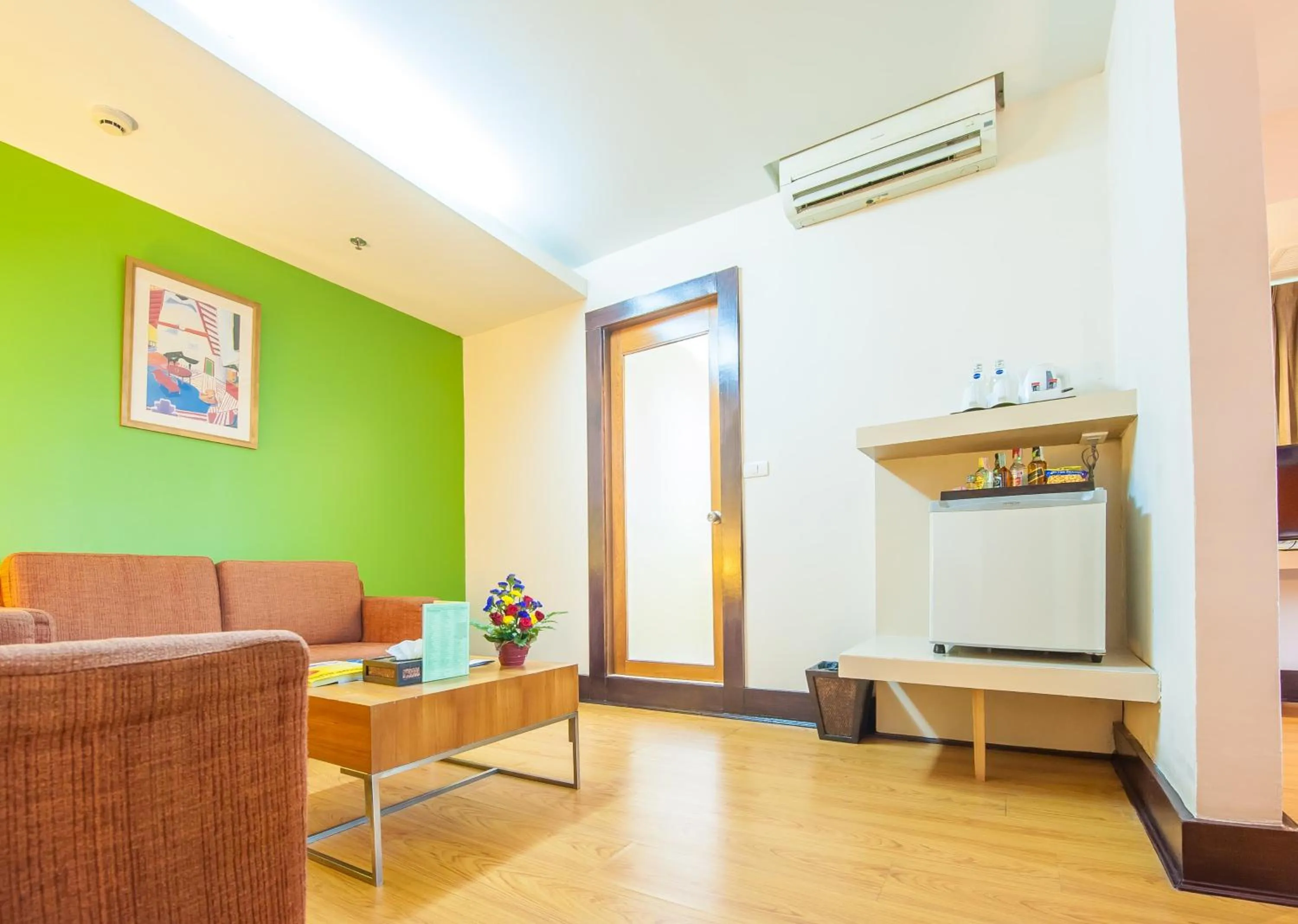 Decorative detail in The Seasons Bangkok Huamark