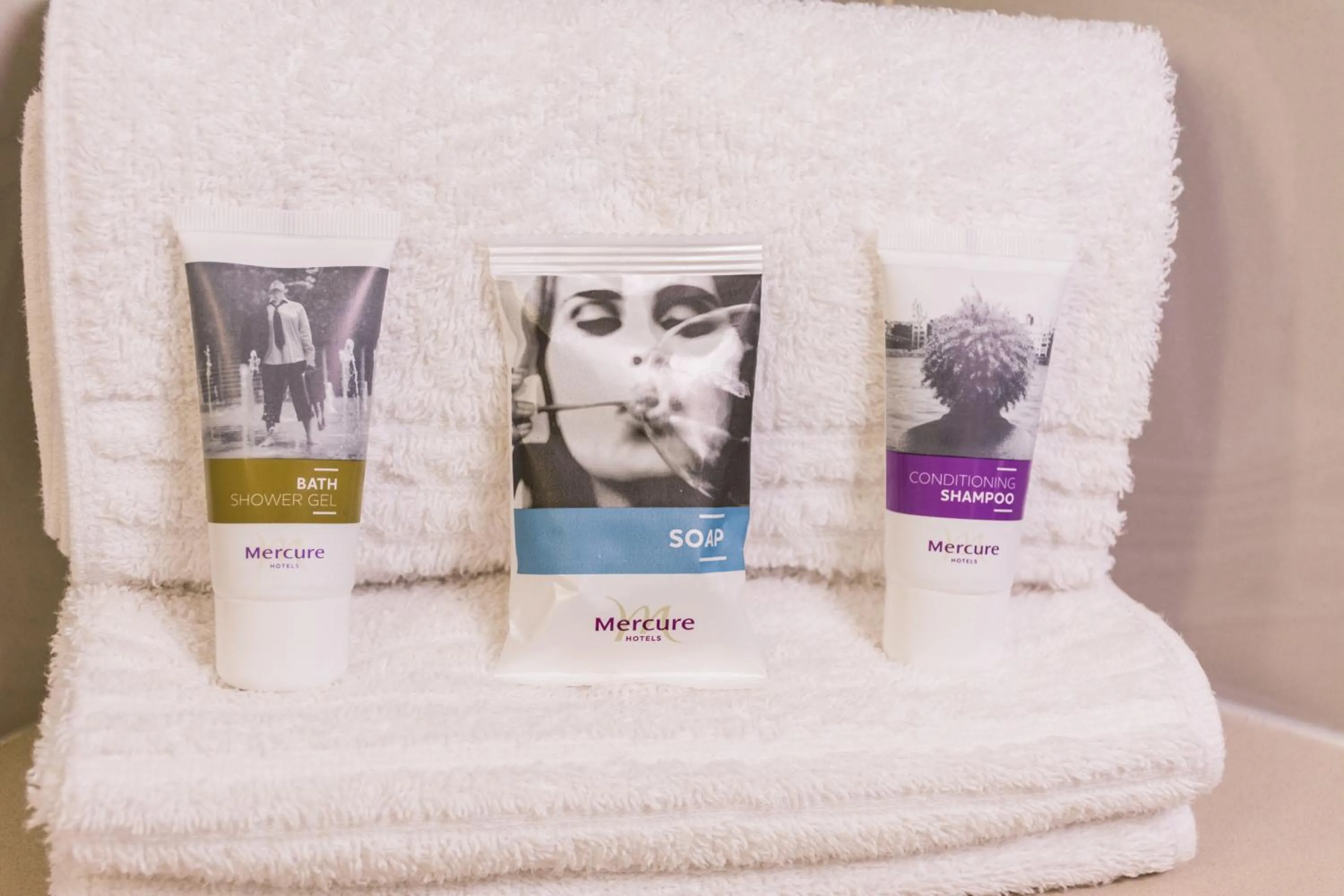 Shower in Mercure Johannesburg Randburg