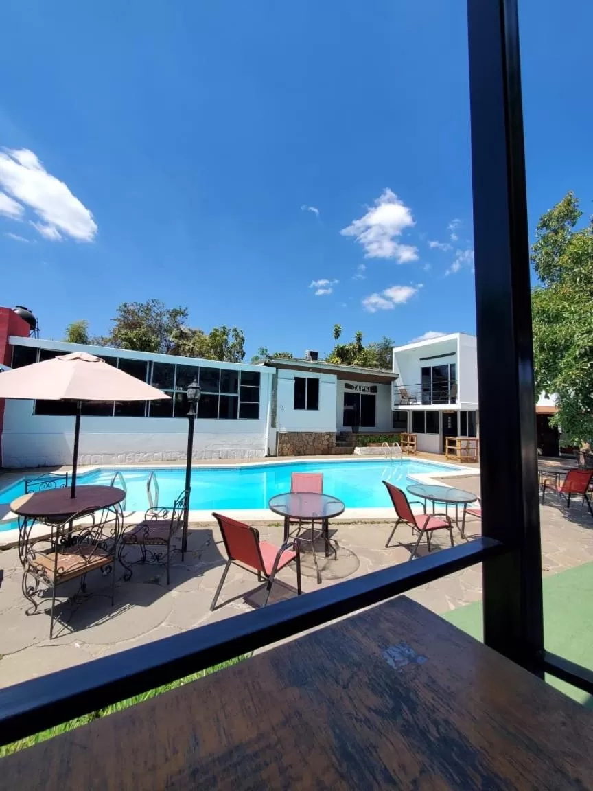 Swimming Pool in VILLA NAPOLI
