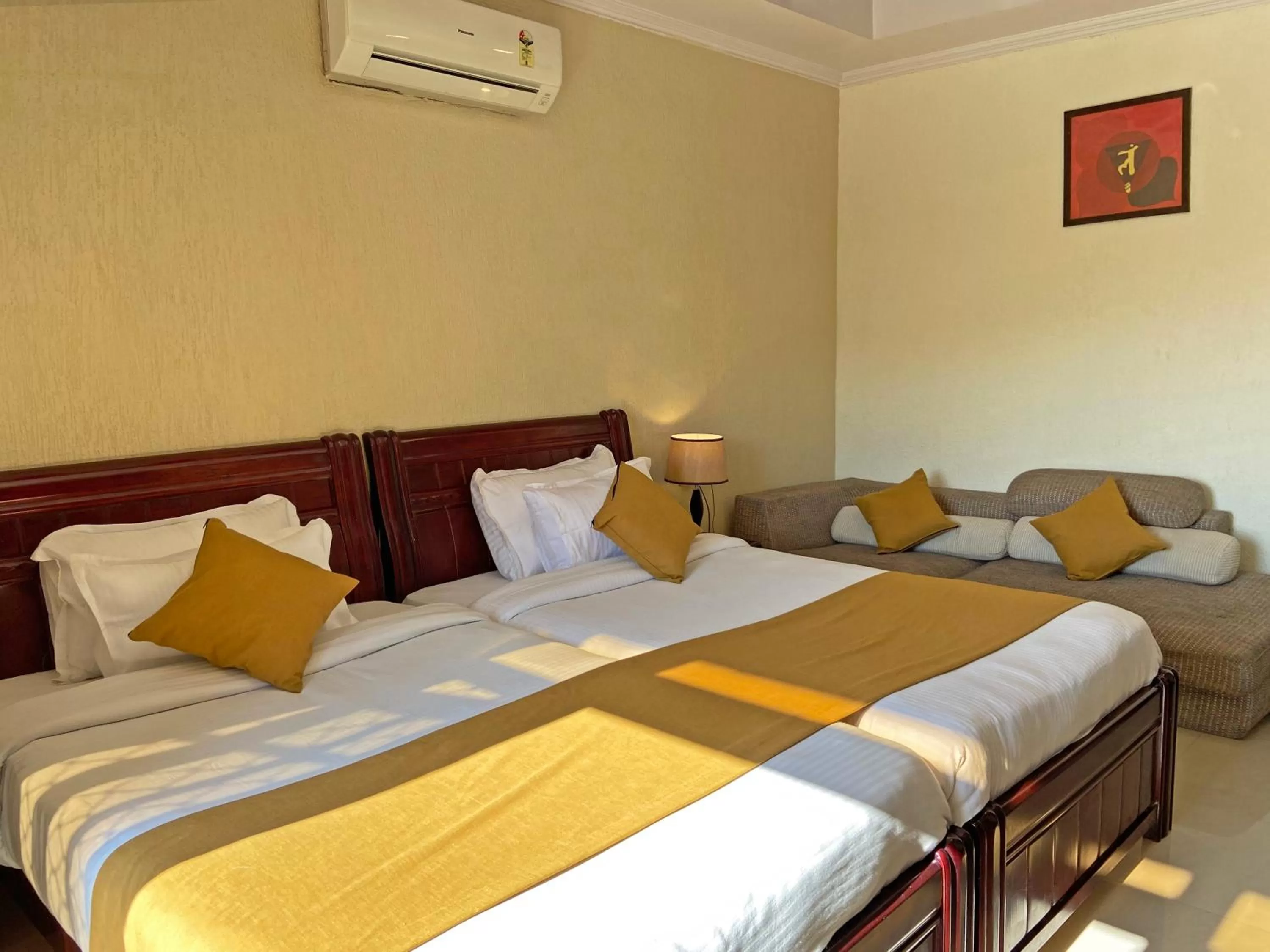 Photo of the whole room in Hotel Nirvana Palace Rishikesh