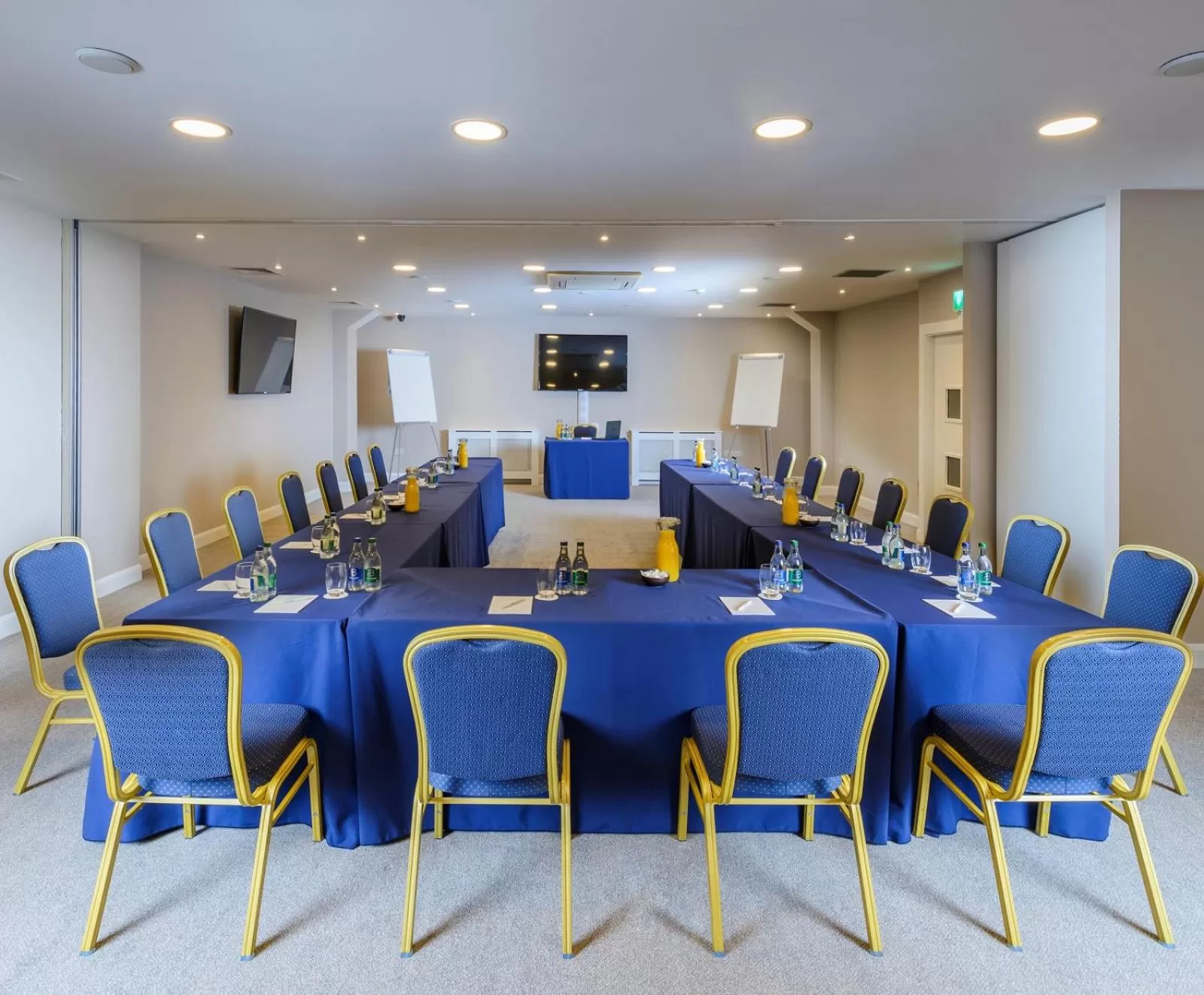 Business facilities in The Ellison