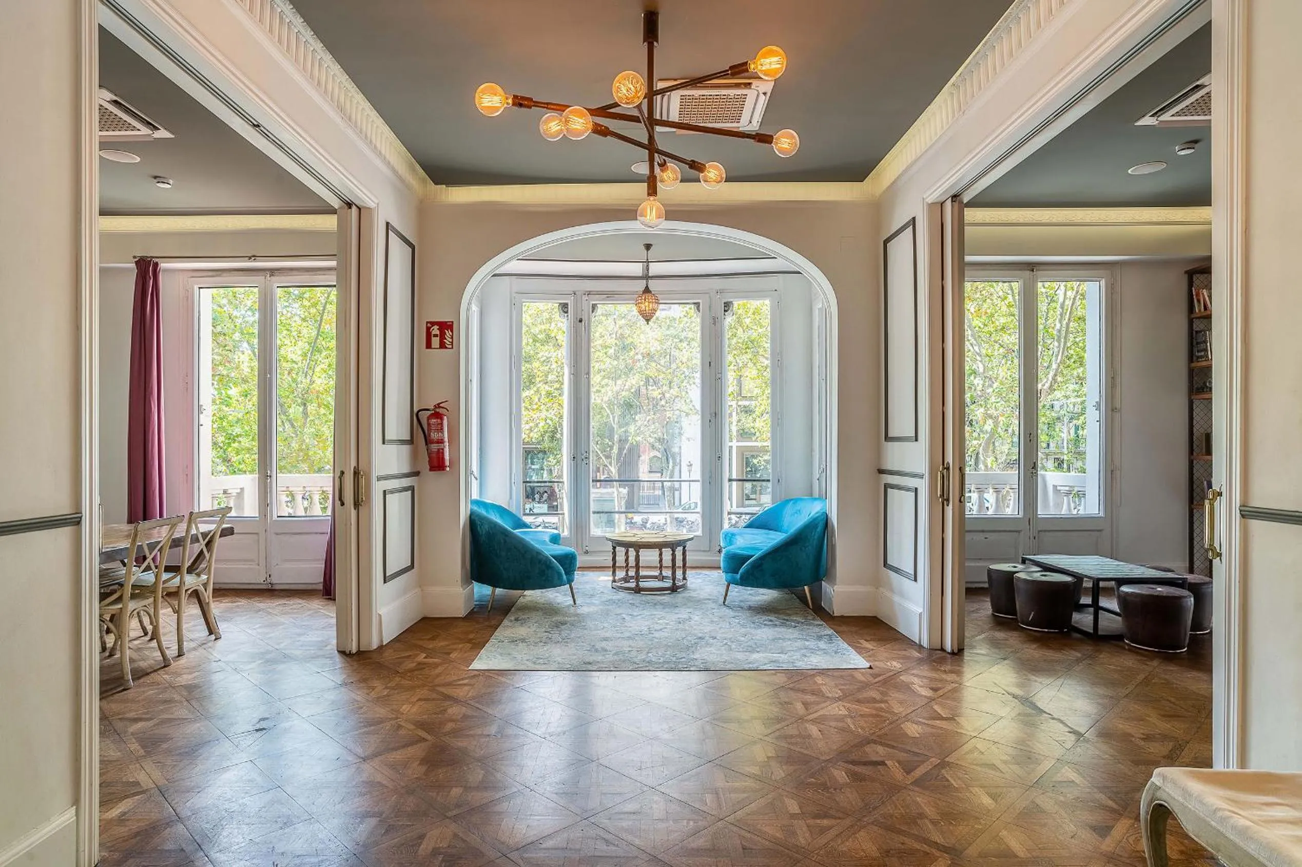 Library in Casa Gracia