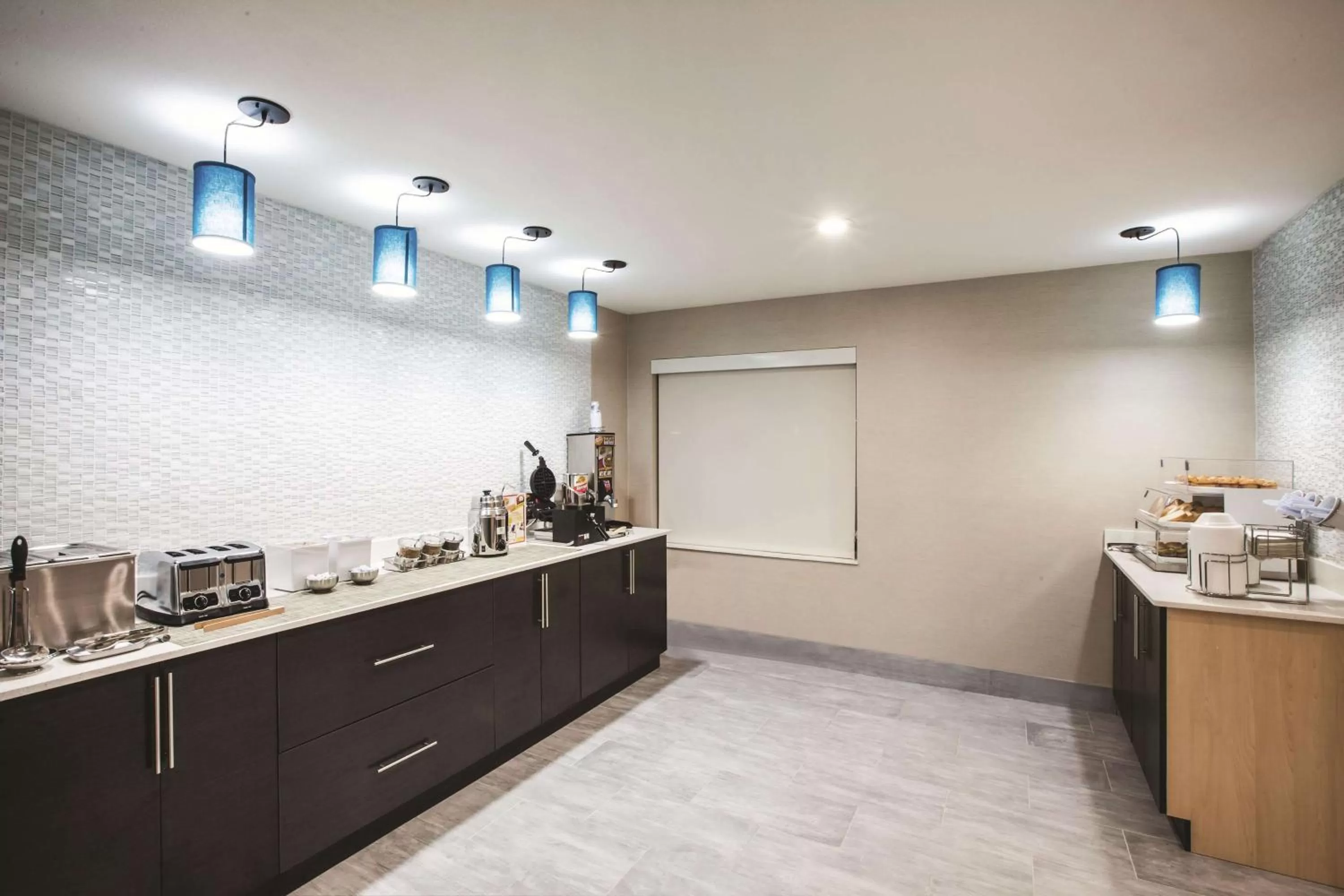 Restaurant/places to eat in La Quinta by Wyndham Walker - Denham Springs