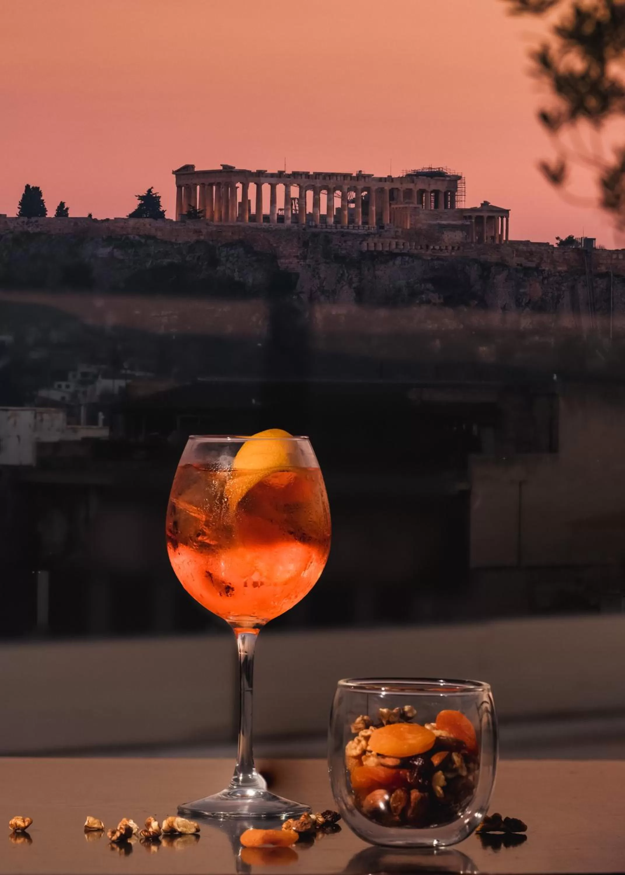 Restaurant/places to eat in Titania Hotel