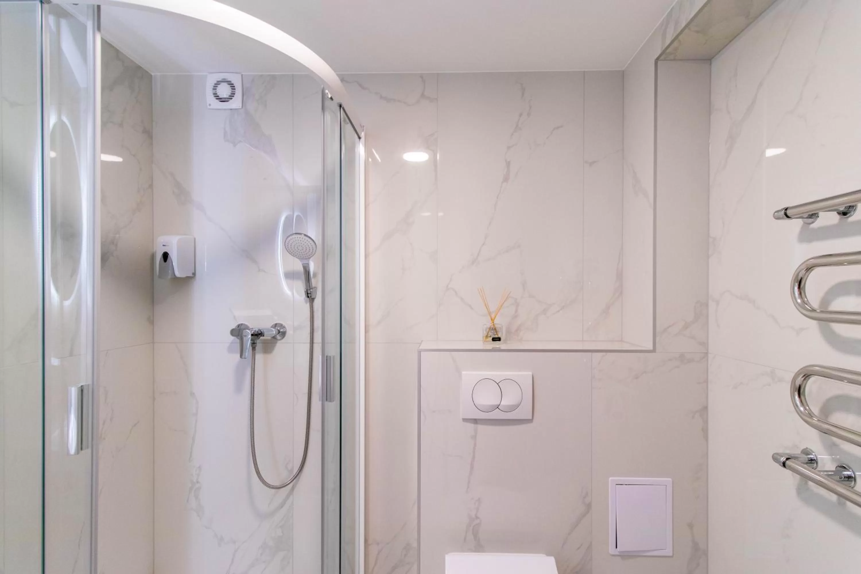 Bathroom in Dzukija Hotel