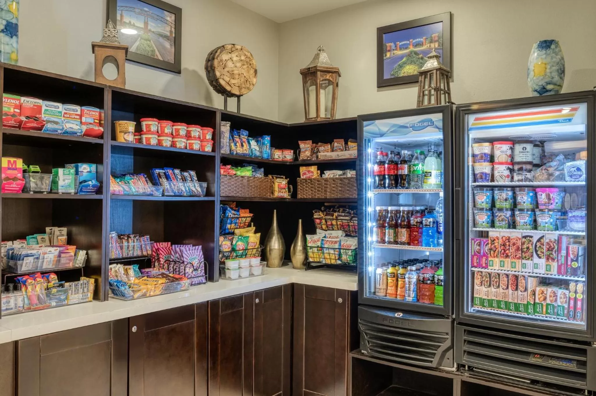 Decorative detail in Holiday Inn Express and Suites Edwardsville by IHG