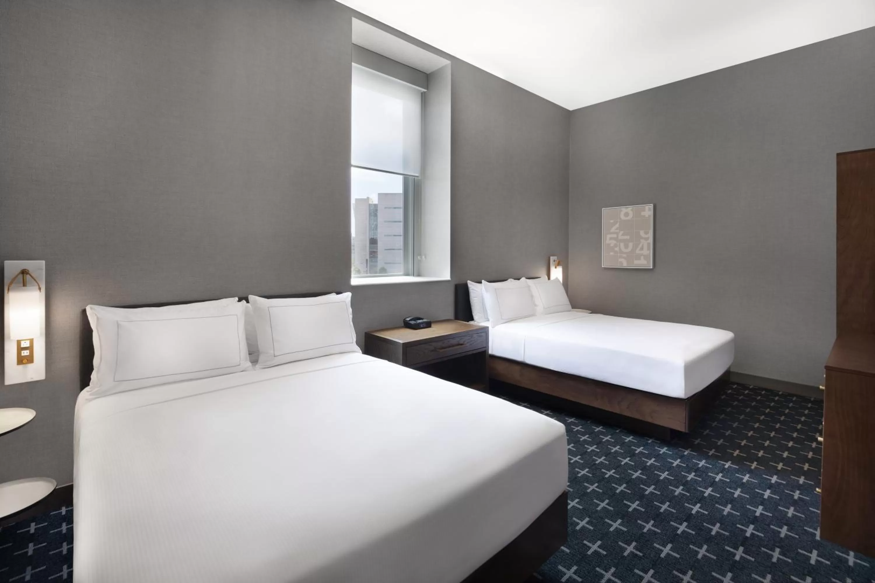 Bedroom, Bed in The Slate Hotel Denver Downtown, Tapestry by Hilton