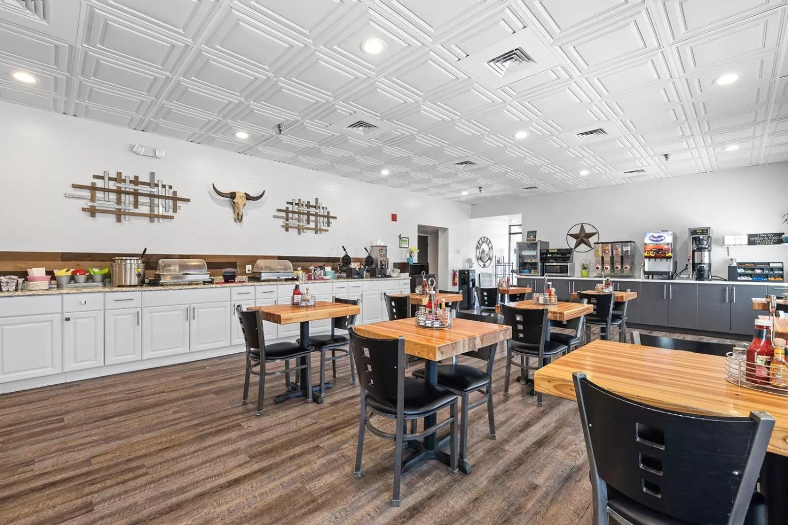 Breakfast in GreenTree Inn Prescott Valley