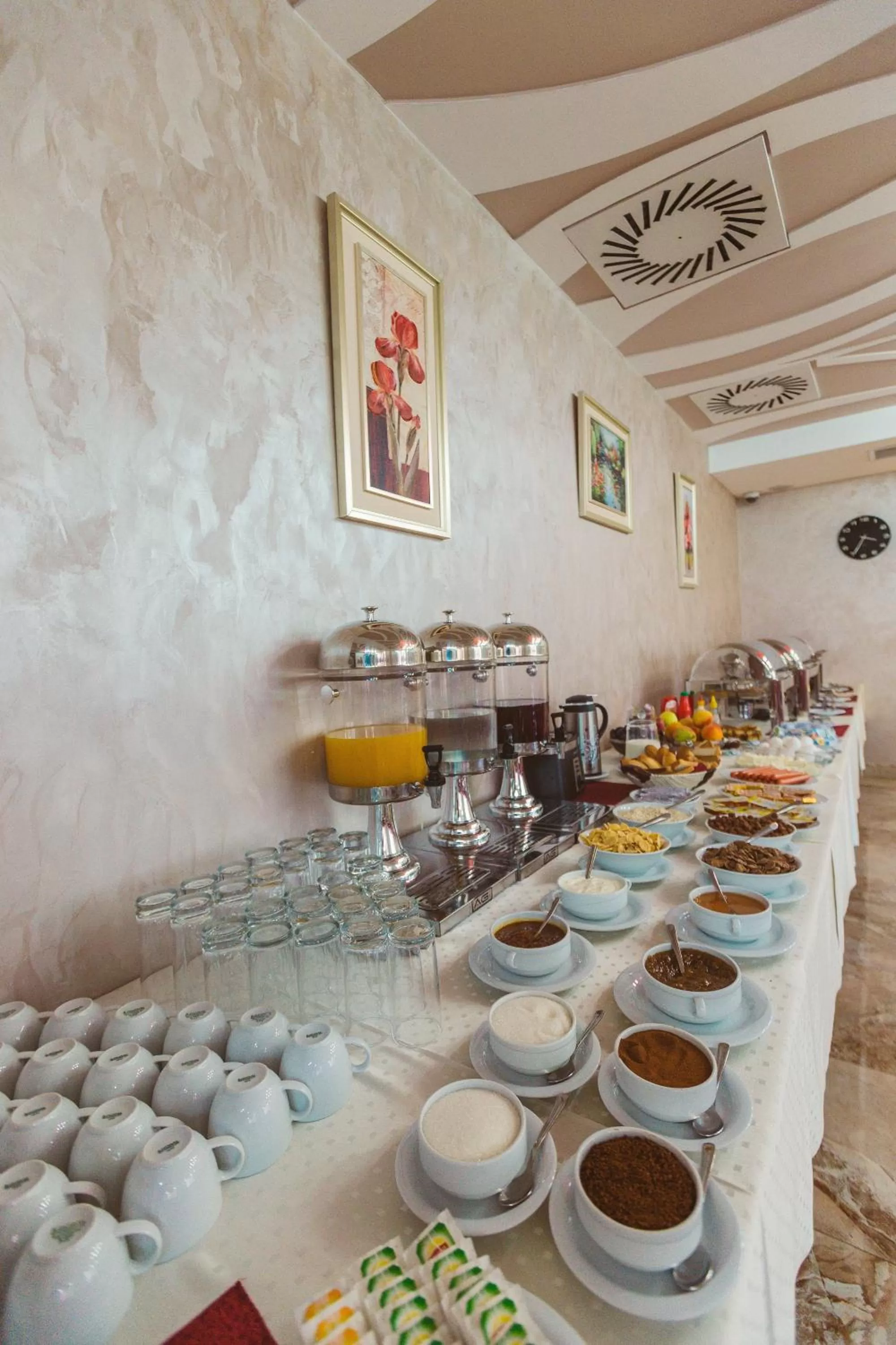 Restaurant/places to eat in Spa Hotel Grace Forum