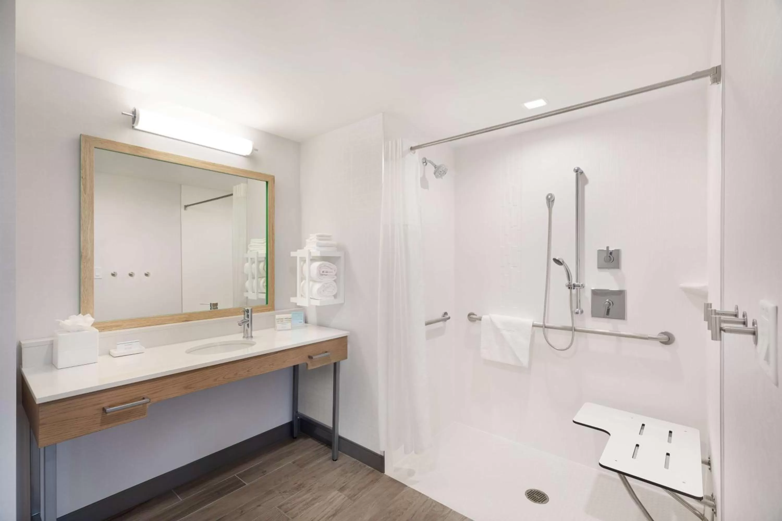 Bathroom in Hampton Inn & Suites Watertown Boston, Ma