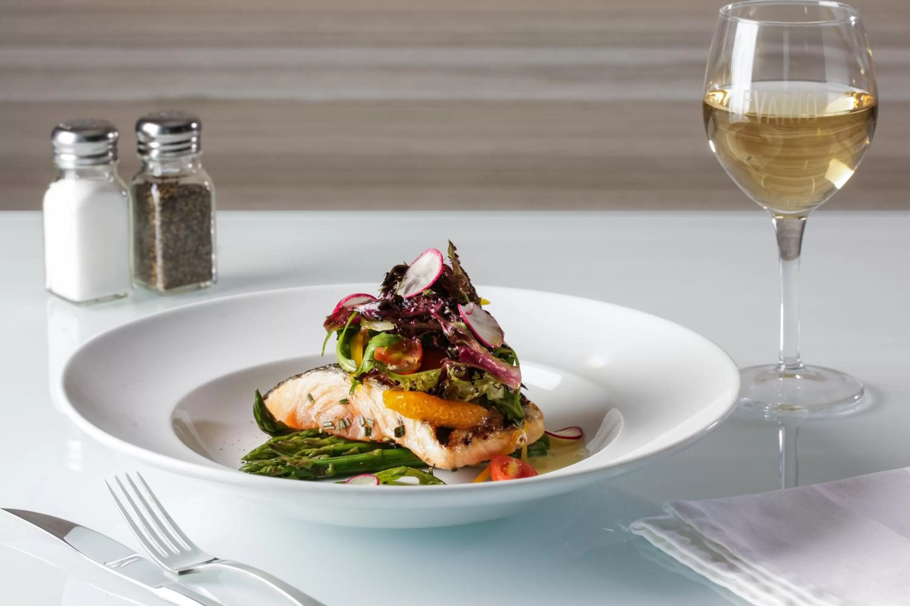 Meeting/conference room in Holiday Inn Edmonton South - Evario Events by IHG