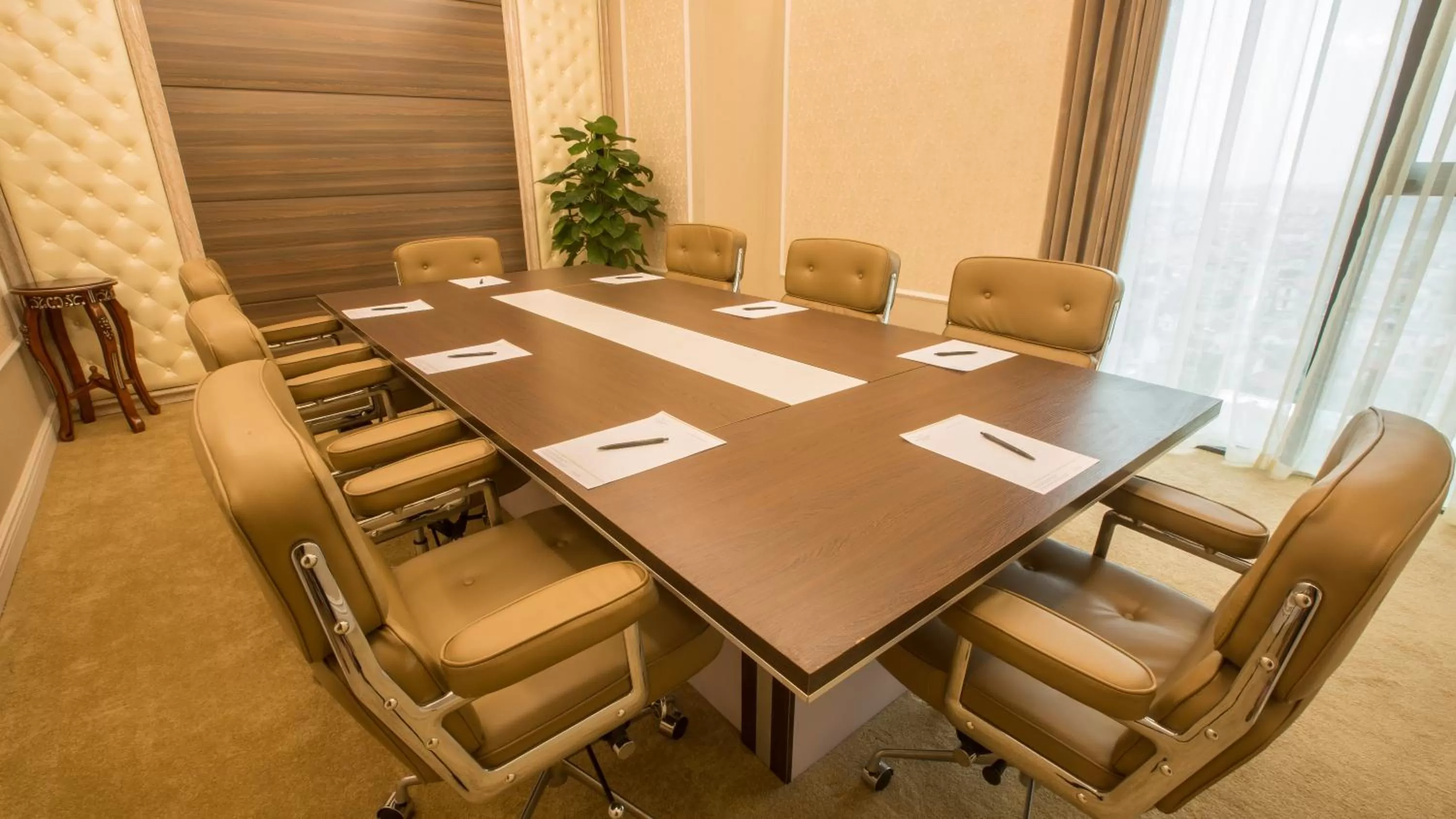 Meeting/conference room in Muong Thanh Luxury Phu Tho