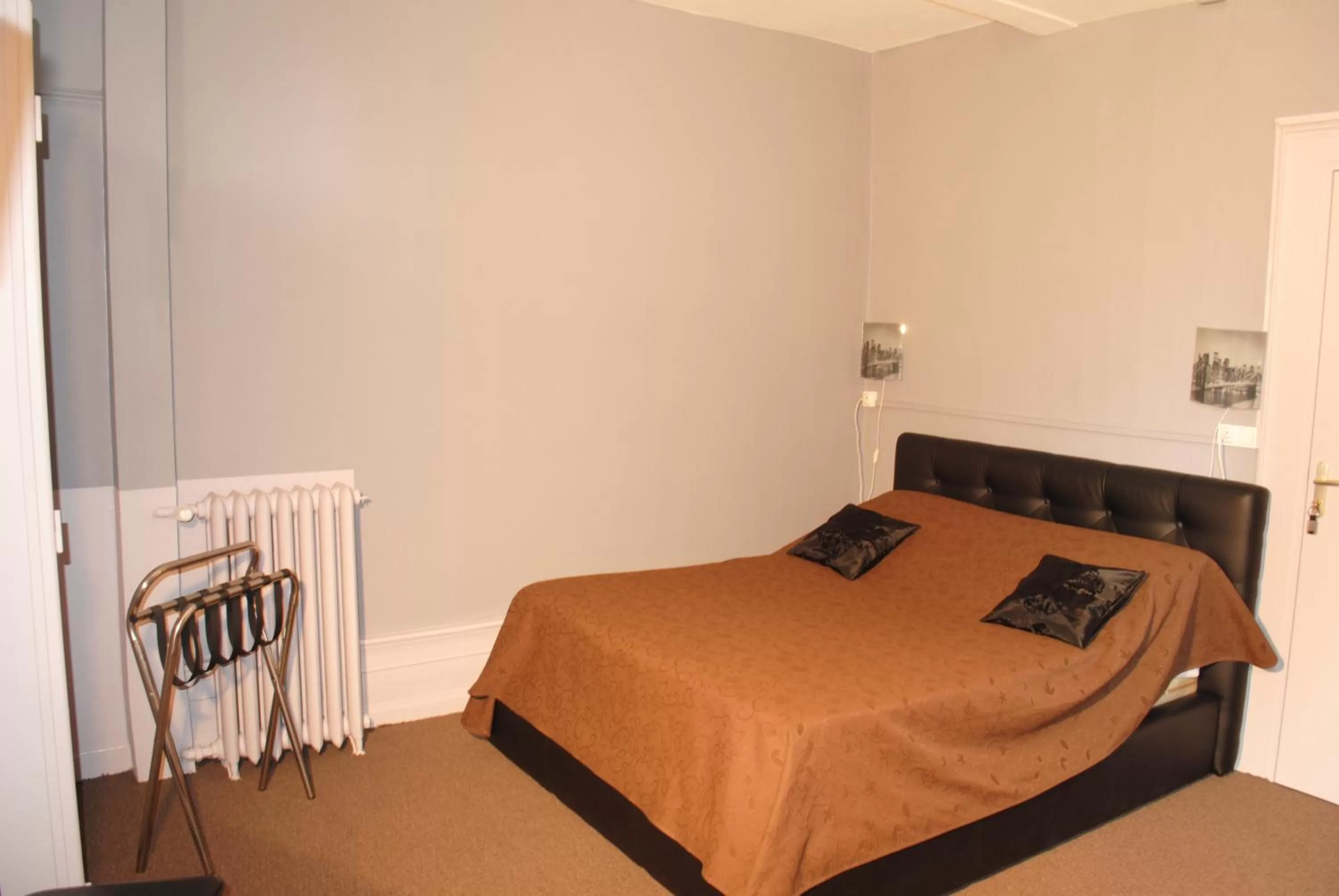 Bed in Taverne de la paix