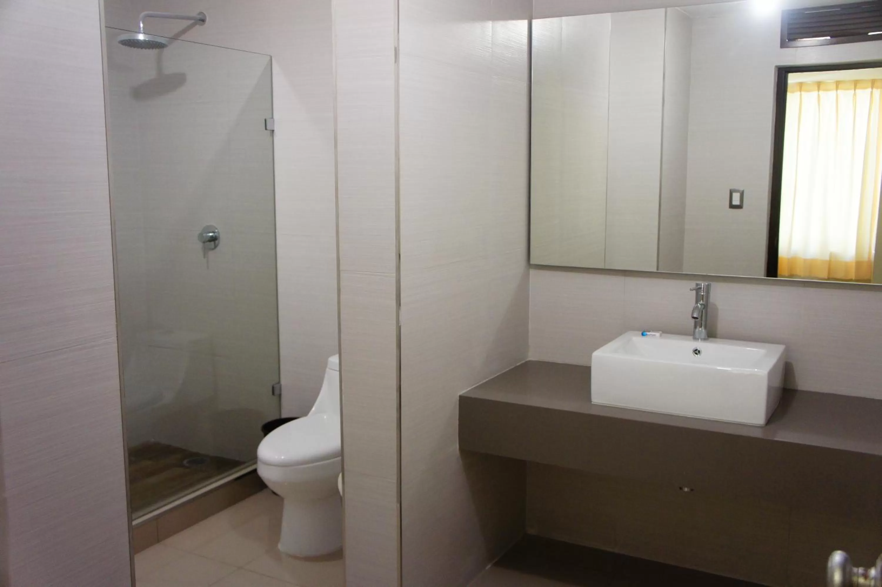 Bathroom in Suites San Luis