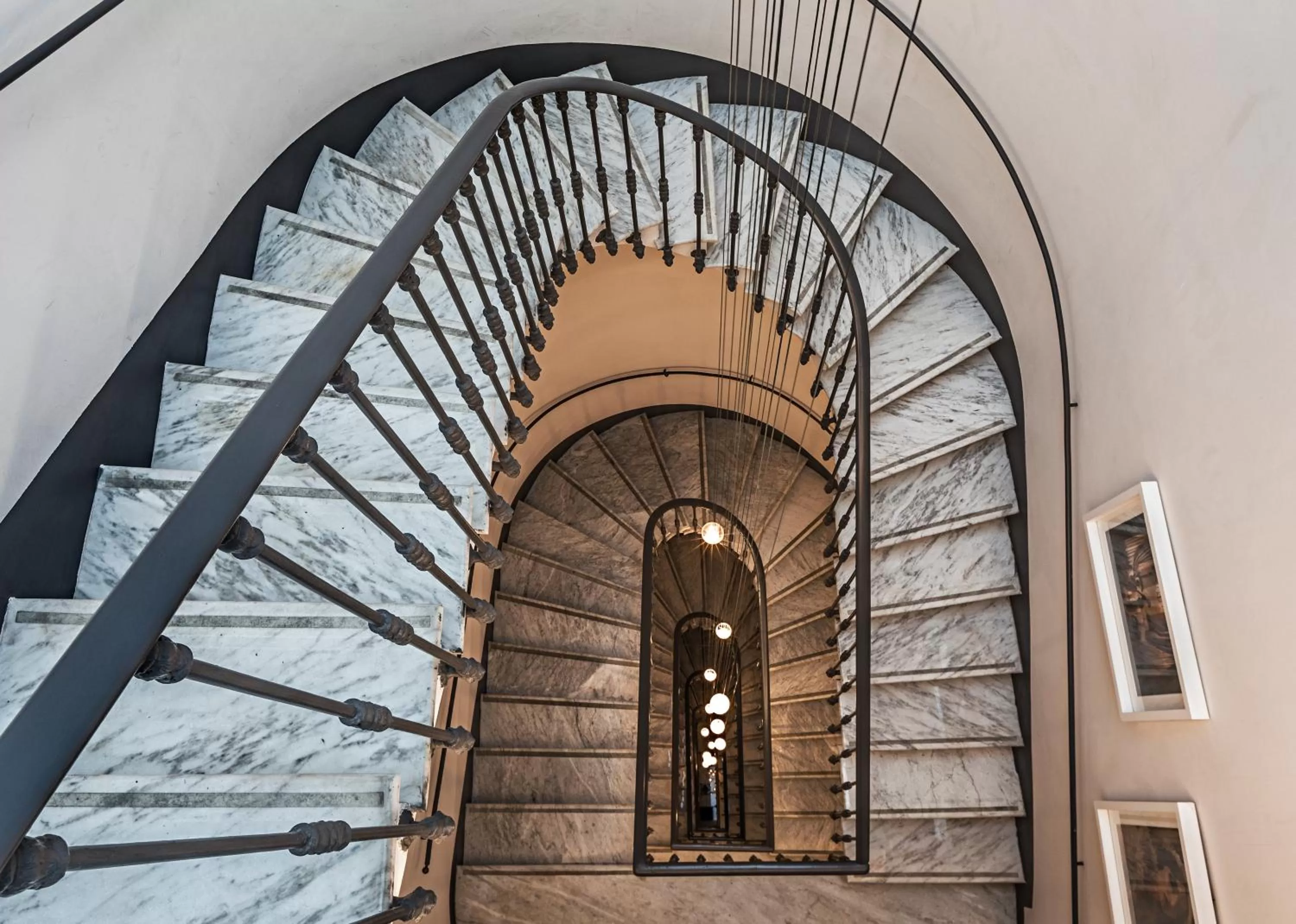 Facade/entrance in Corso 281 Luxury Suites