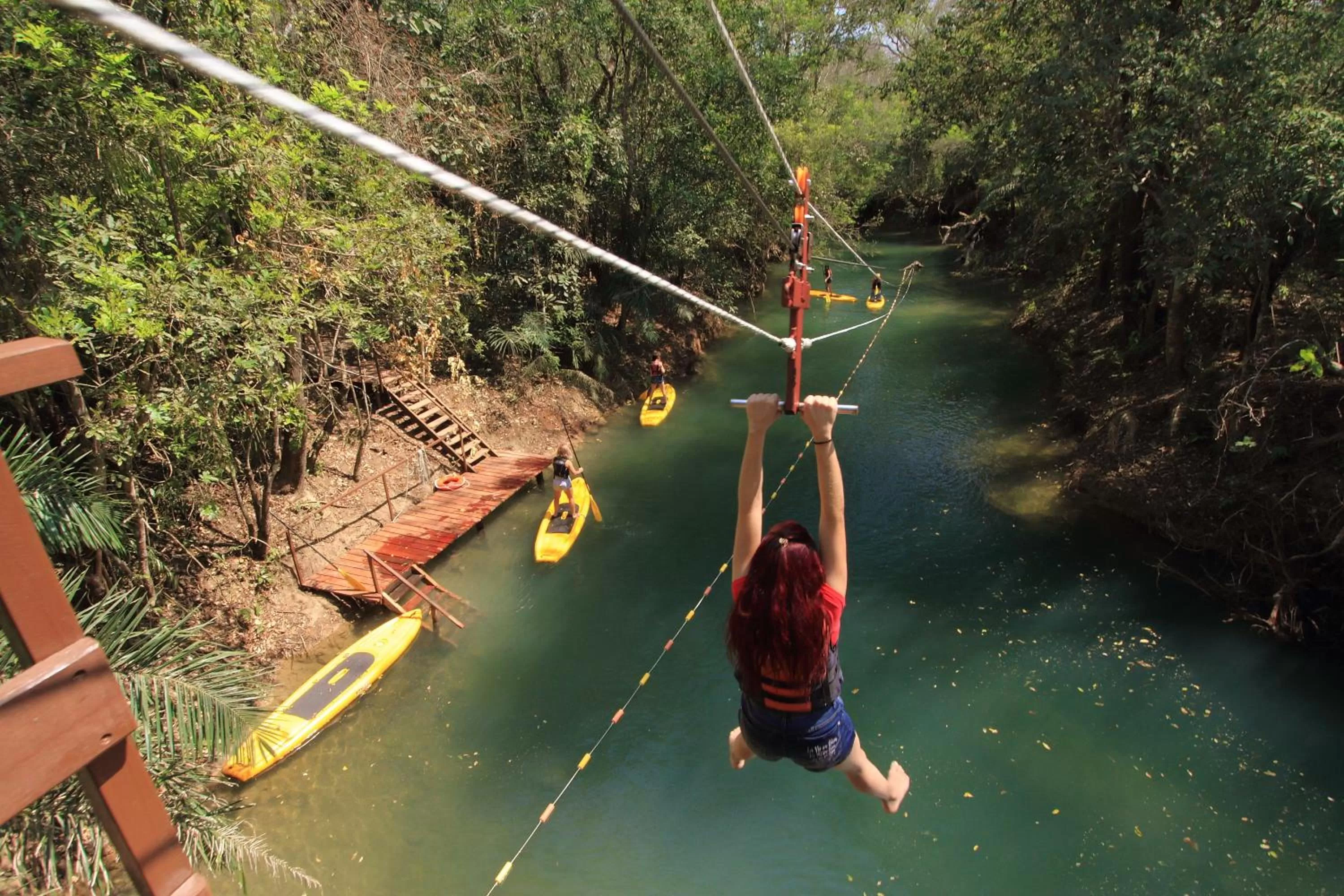 Entertainment in Hotel Cabanas