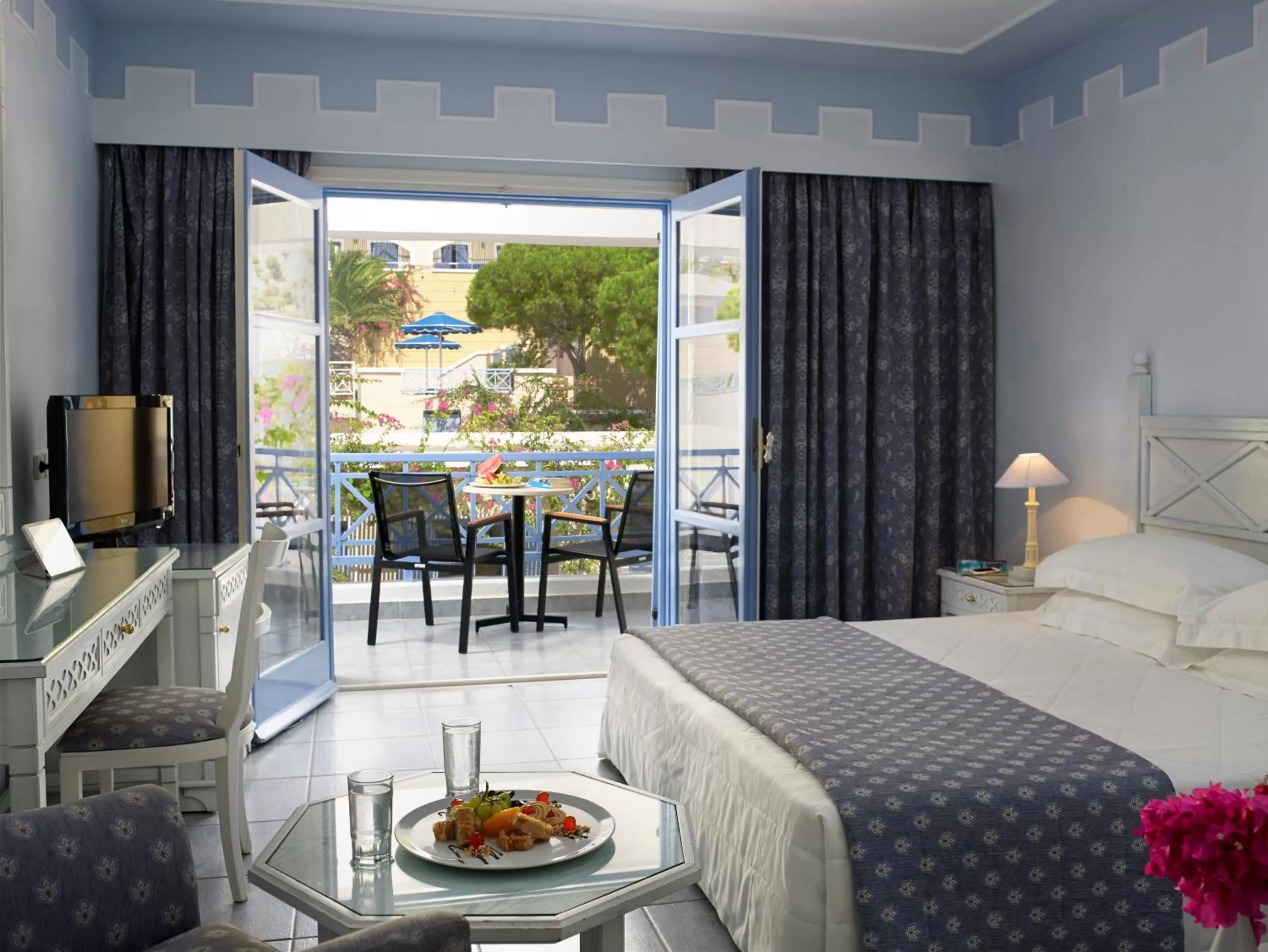 Twin Mountain View in Mitsis Summer Palace