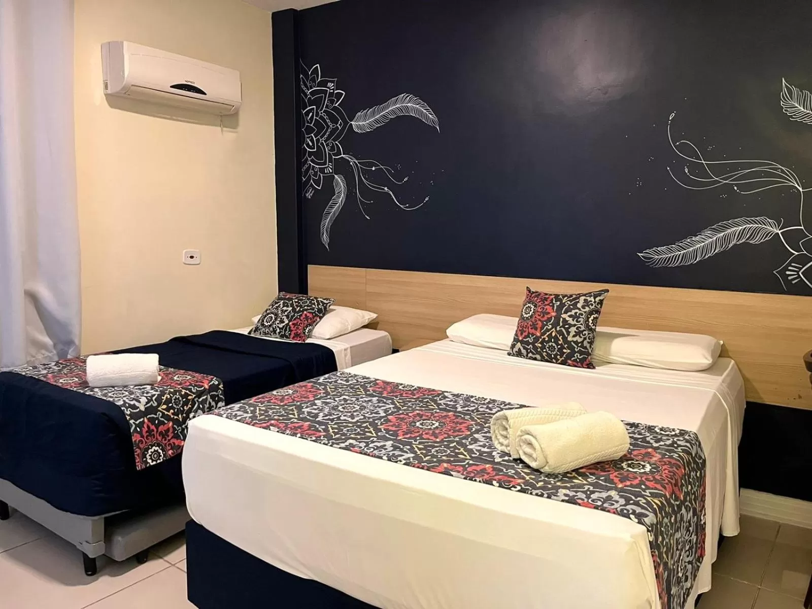 air conditioner, Bed in Costa Maris Beach Hotel Frente Mar