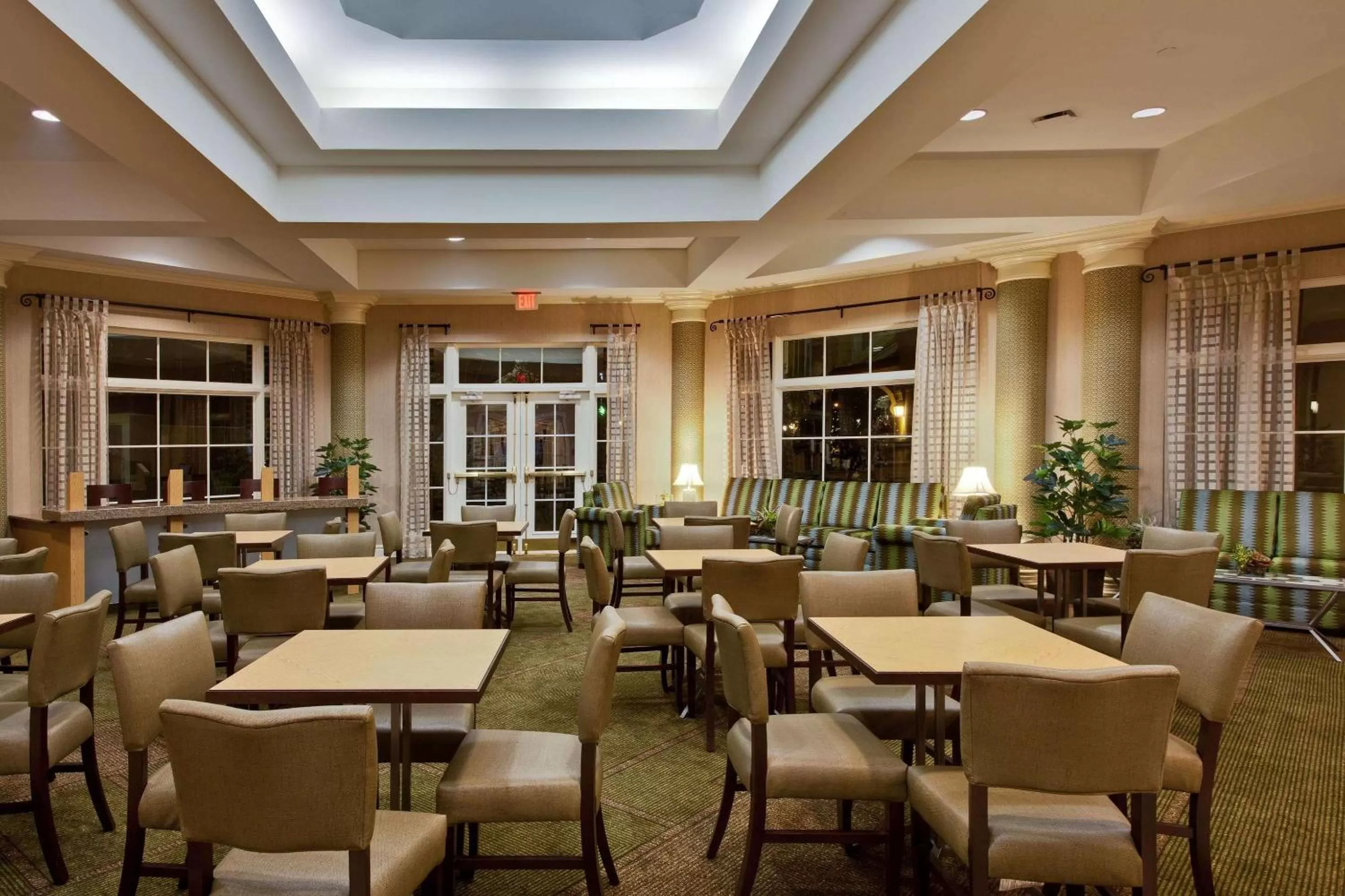 Lobby or reception in La Quinta by Wyndham USF (Near Busch Gardens)
